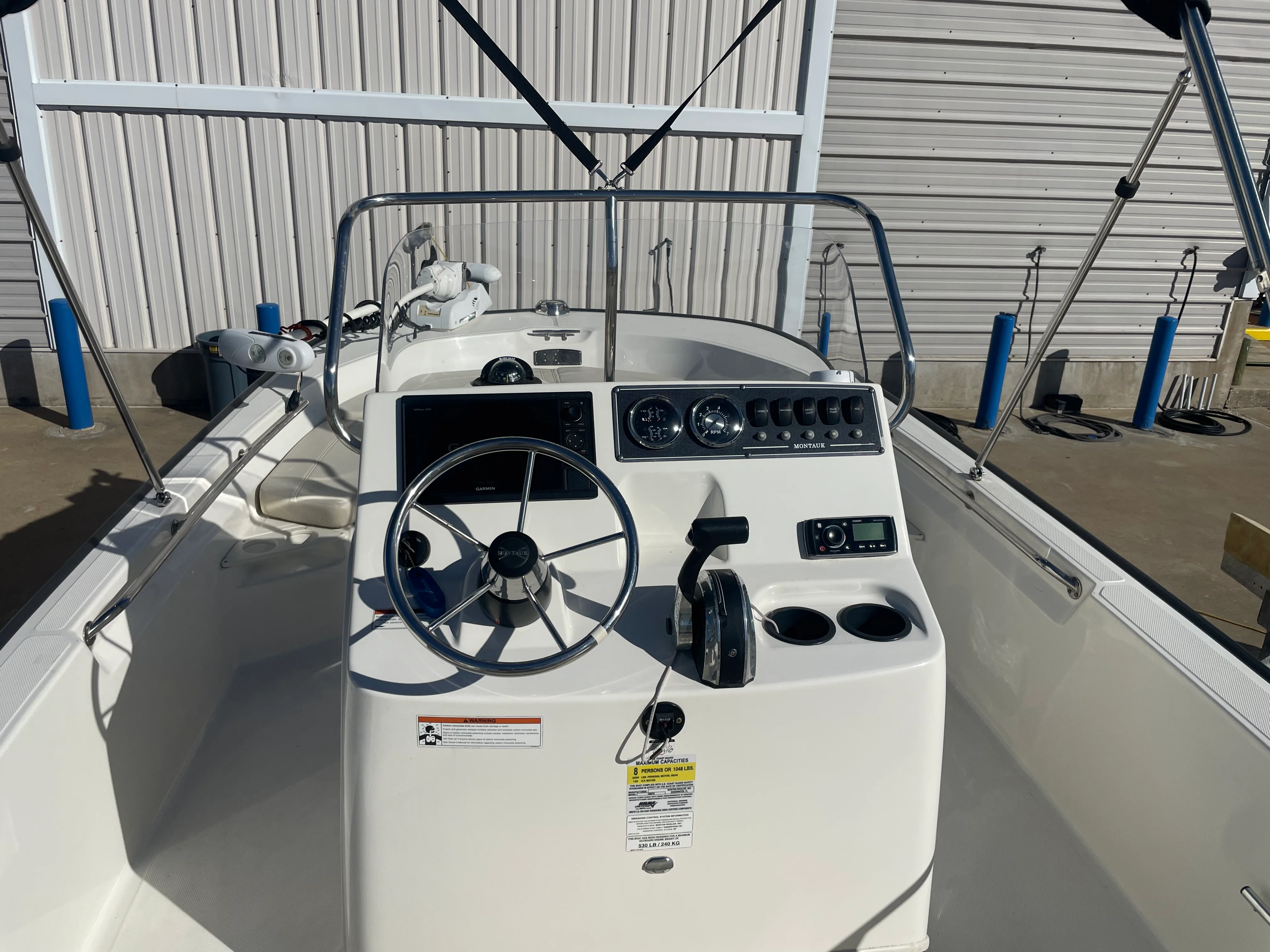 2019 Boston Whaler 190 MONTAUK Image Thumbnail #7