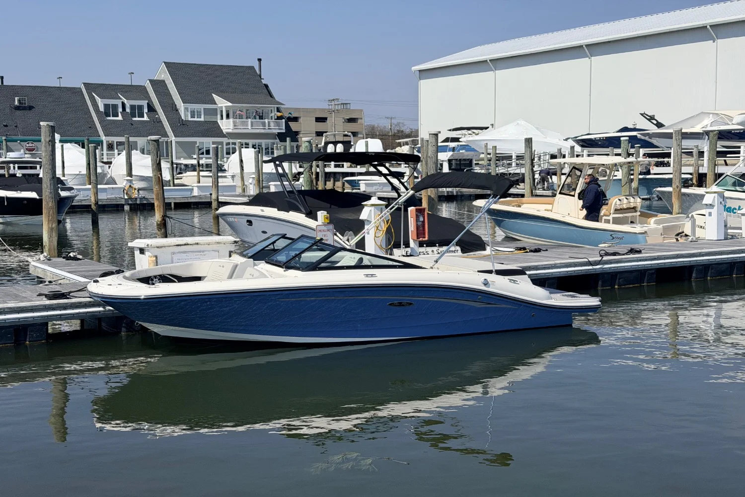 2023 Sea Ray SPX 190 Image Thumbnail #1