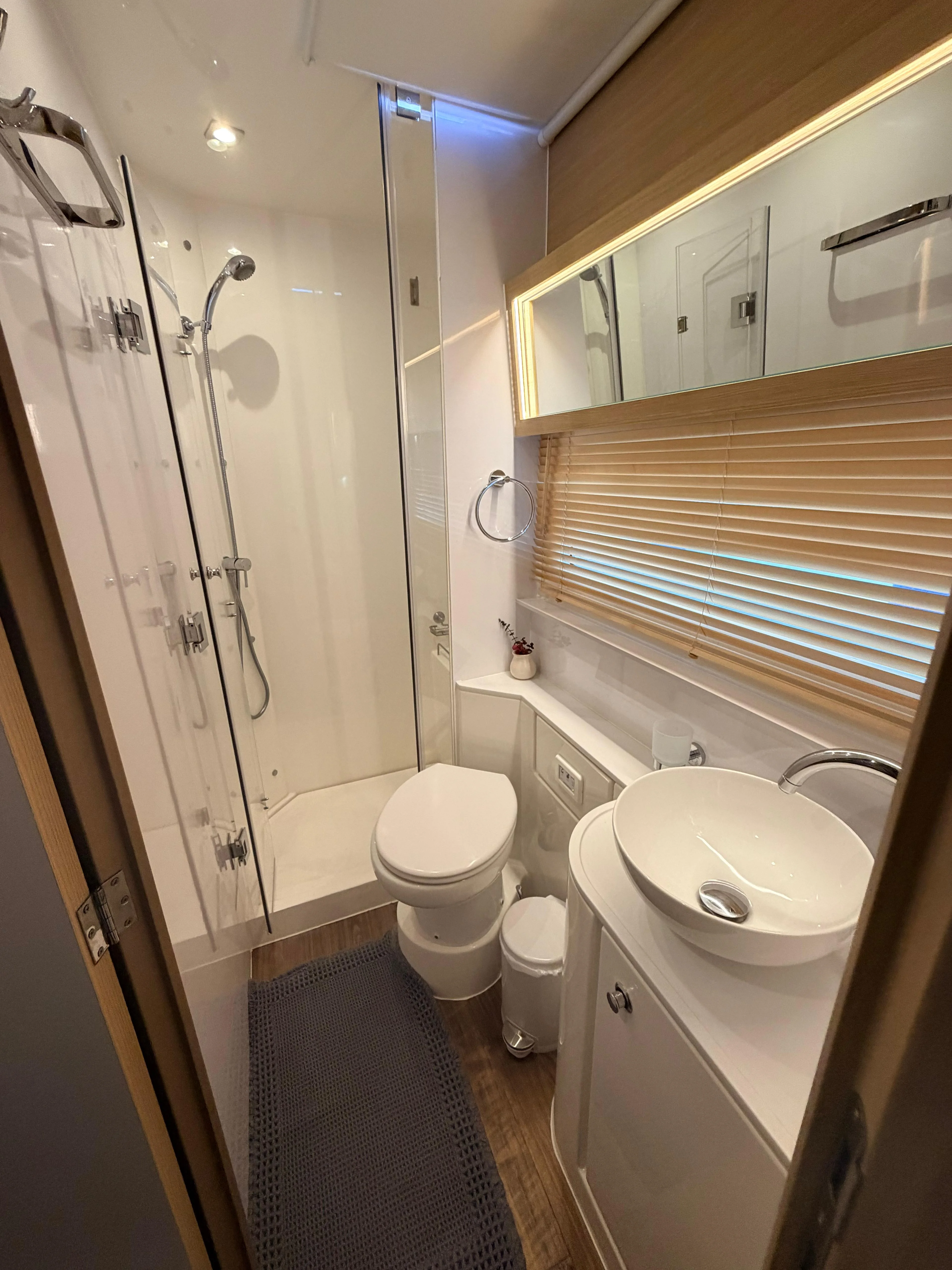 2022 Aquila 54 Image Thumbnail #34