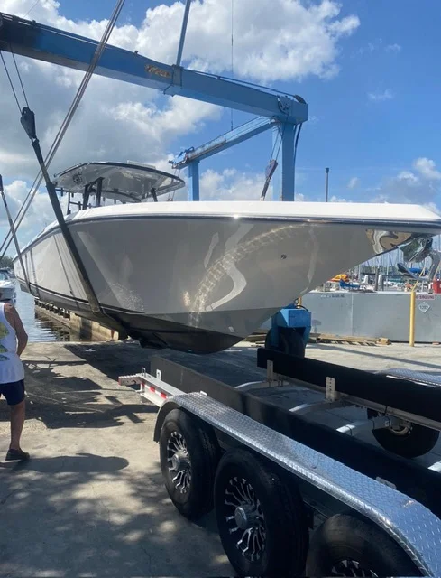 2021 Fountain 38TE Image Thumbnail #10