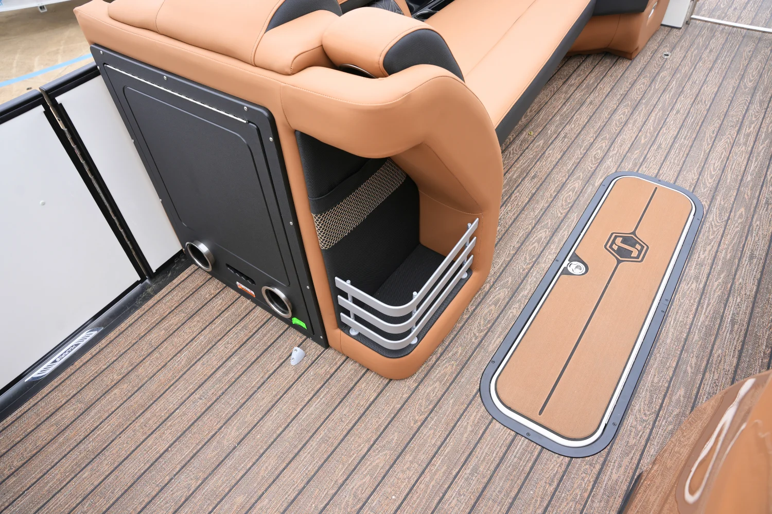 2026 Harris GRAND MARINER 250 Image Thumbnail #30