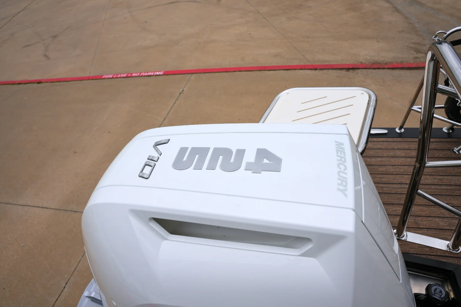 2026 Harris GRAND MARINER 250 Image Thumbnail #8