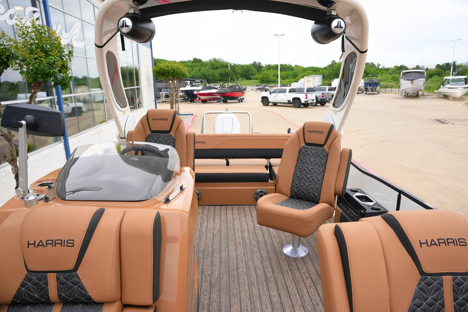 2026 Harris GRAND MARINER 250 Image Thumbnail #18