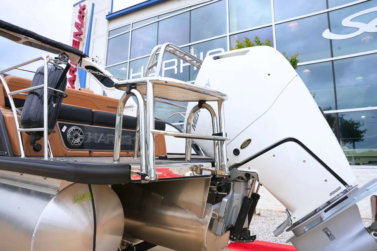2026 Harris GRAND MARINER 250 Image Thumbnail #4