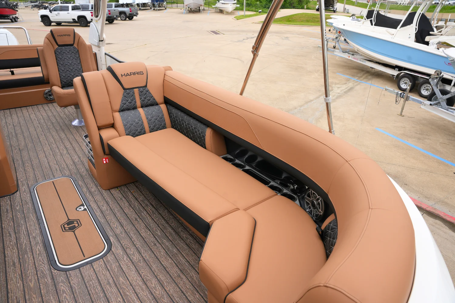 2026 Harris GRAND MARINER 250 Image Thumbnail #34