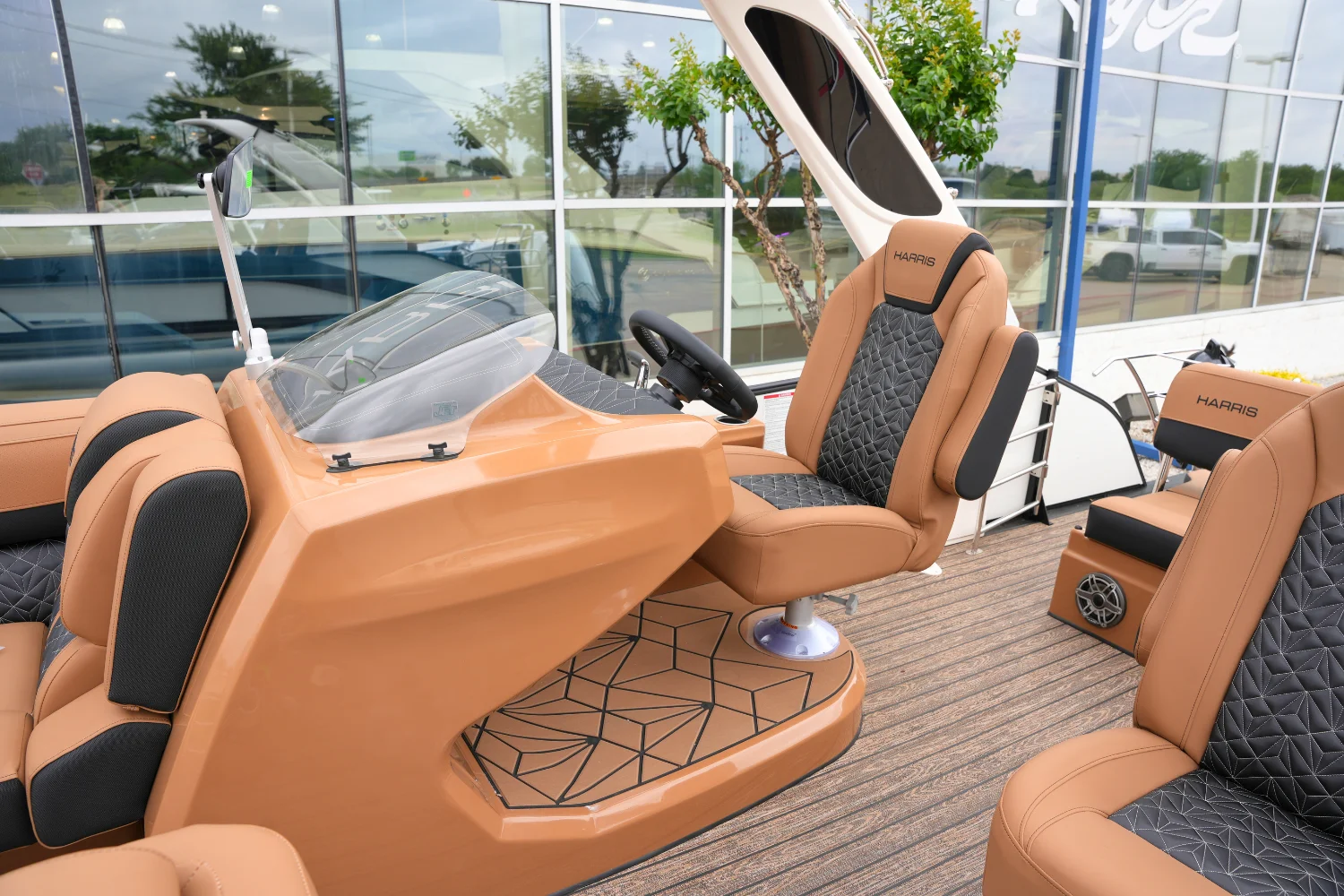 2026 Harris GRAND MARINER 250 Image Thumbnail #19