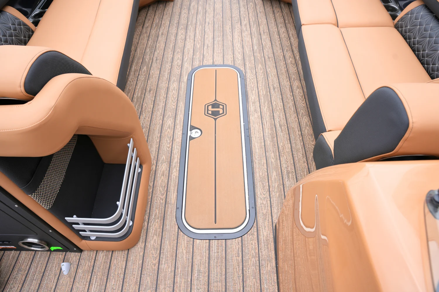 2026 Harris GRAND MARINER 250 Image Thumbnail #31