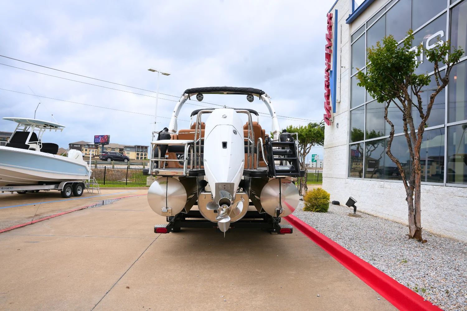 2026 Harris GRAND MARINER 250 Image Thumbnail #3