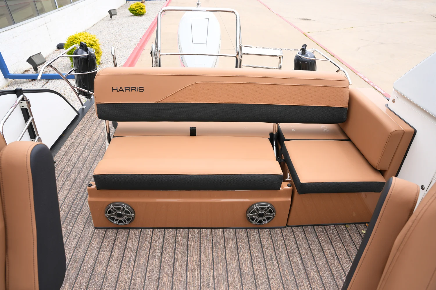 2026 Harris GRAND MARINER 250 Image Thumbnail #16