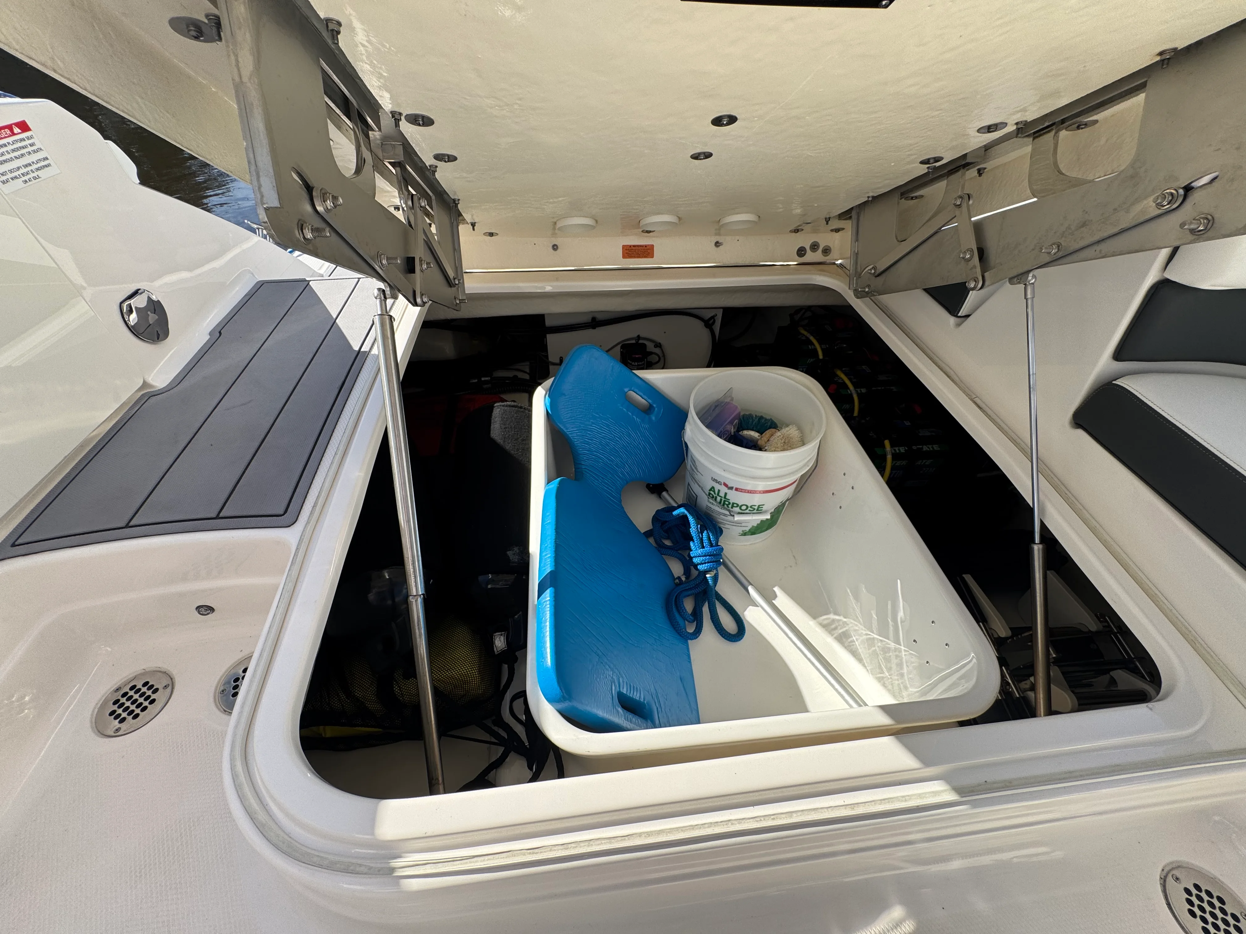 2023 Chaparral 280 OSX Image Thumbnail #18