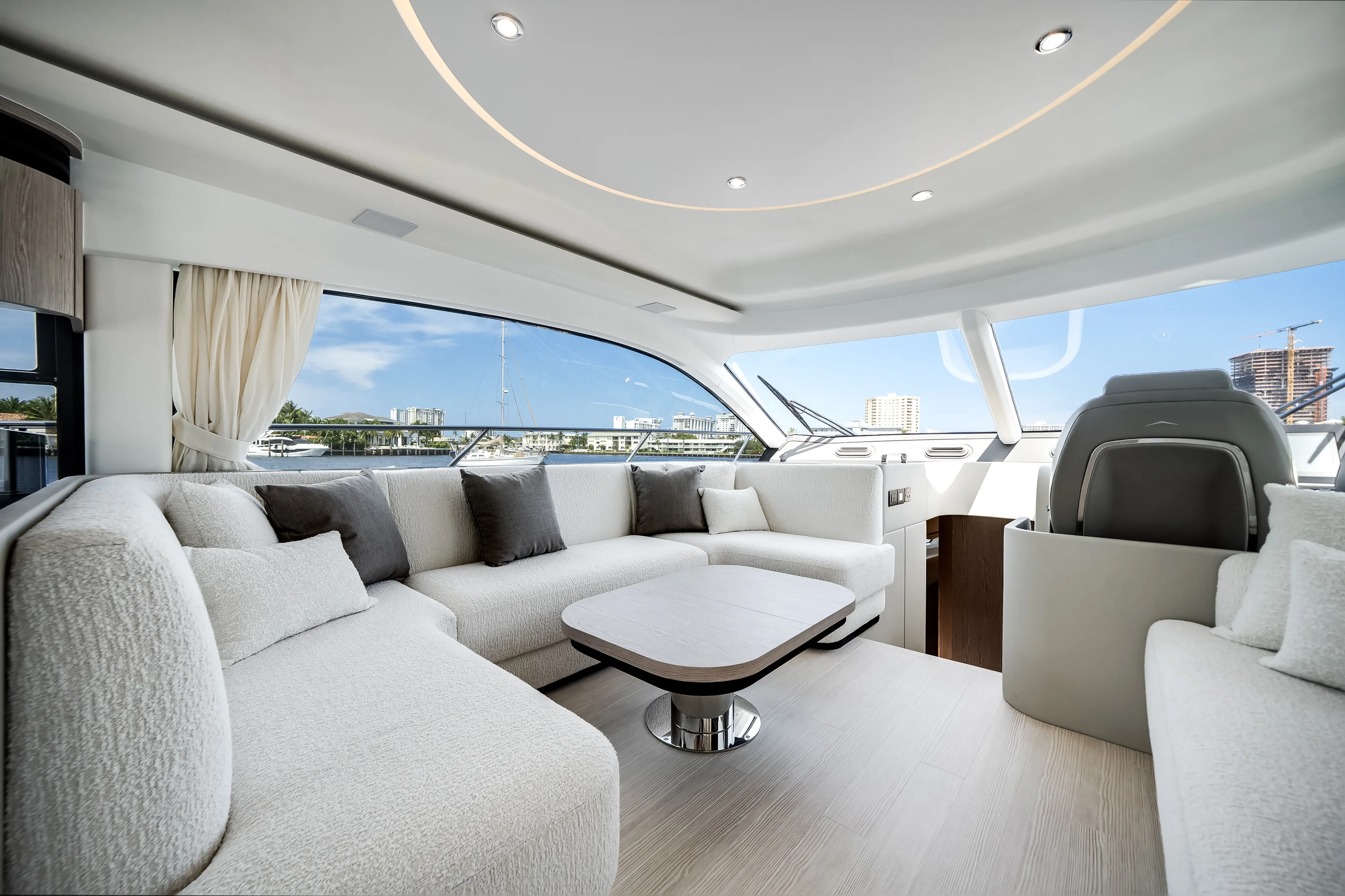 2026 Azimut Fly 53 Image Thumbnail #31