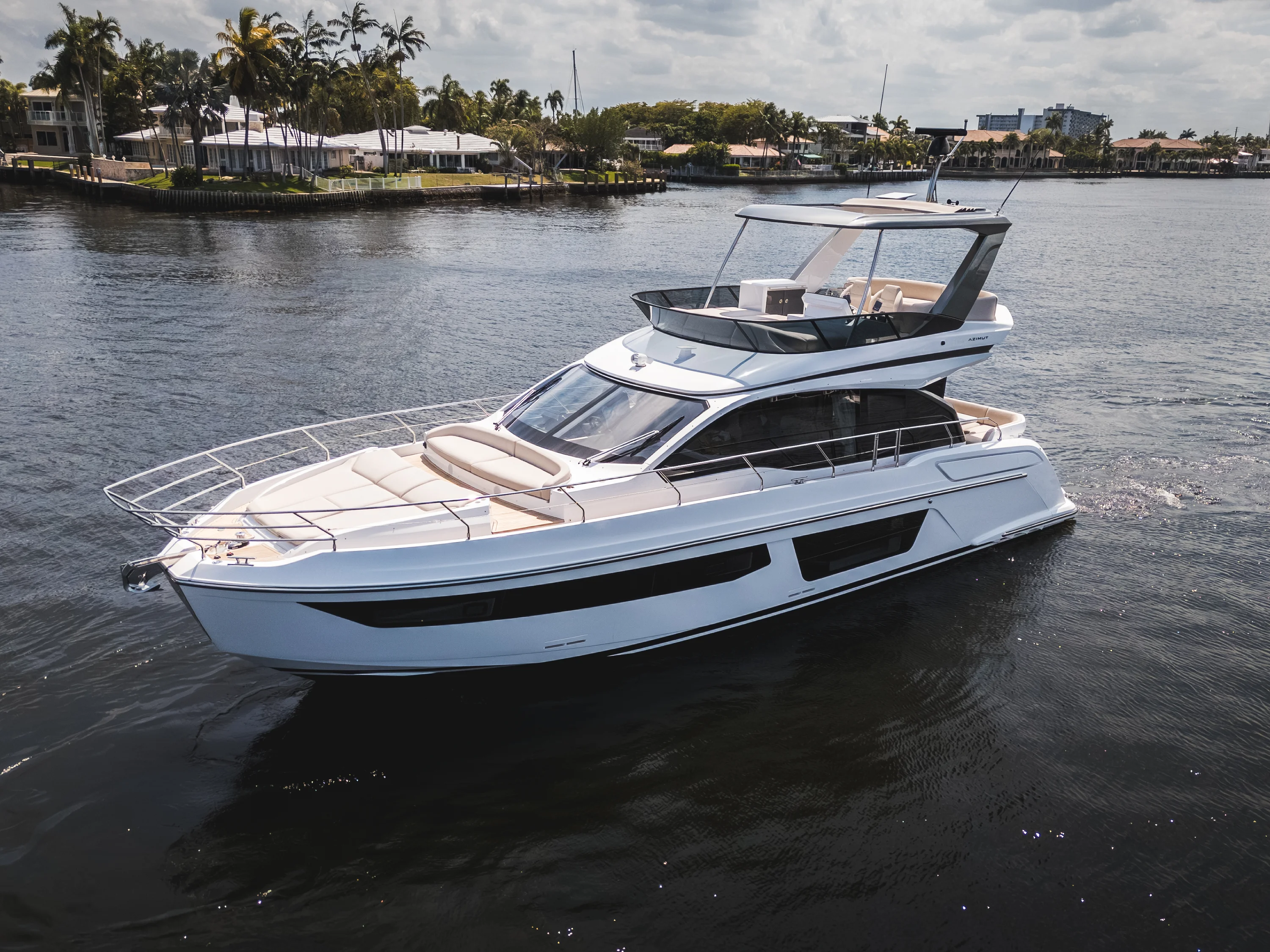 2026 Azimut Fly 53 Image Thumbnail #11