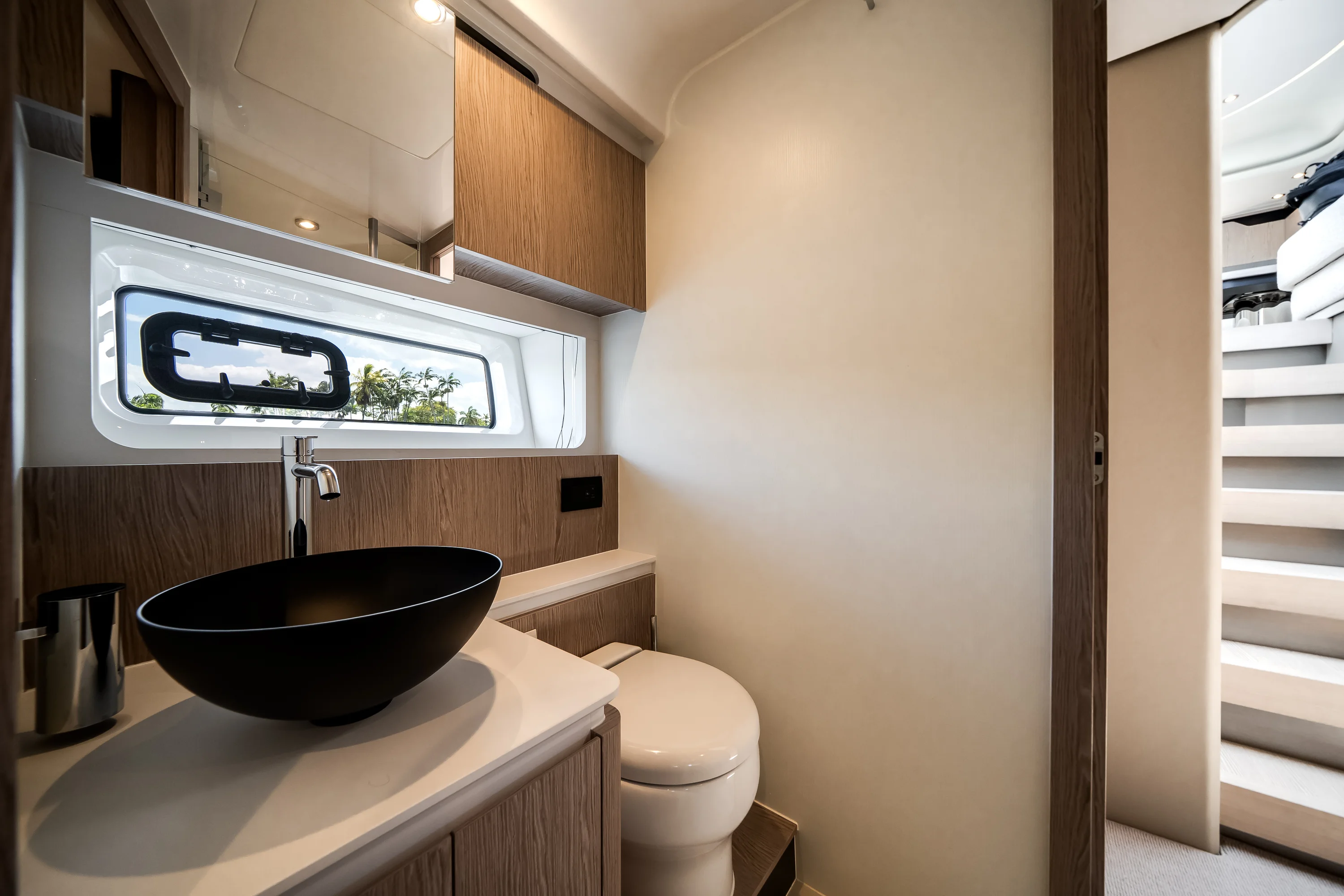 2026 Azimut Fly 53 Image Thumbnail #45