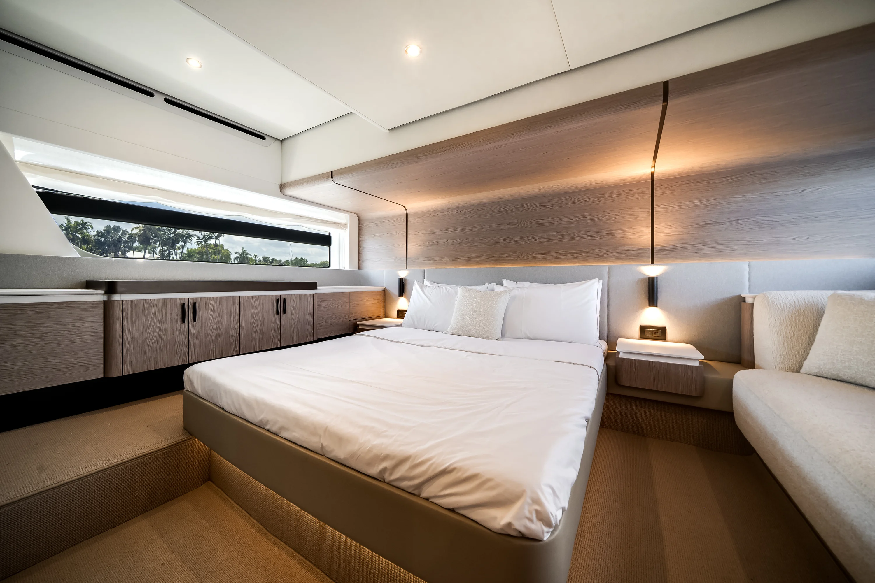 2026 Azimut Fly 53 Image Thumbnail #40