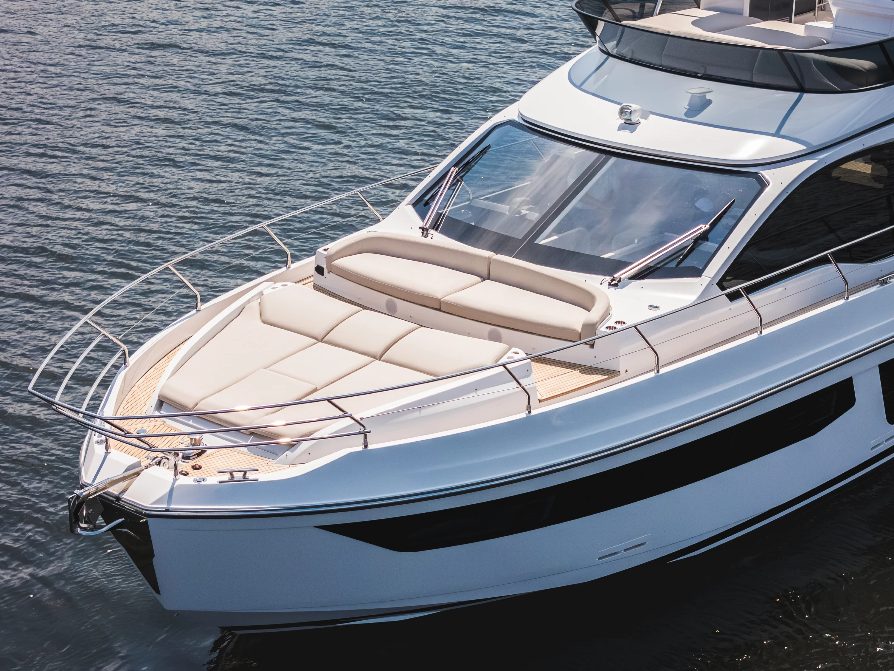 2026 Azimut Fly 53 Image Thumbnail #4