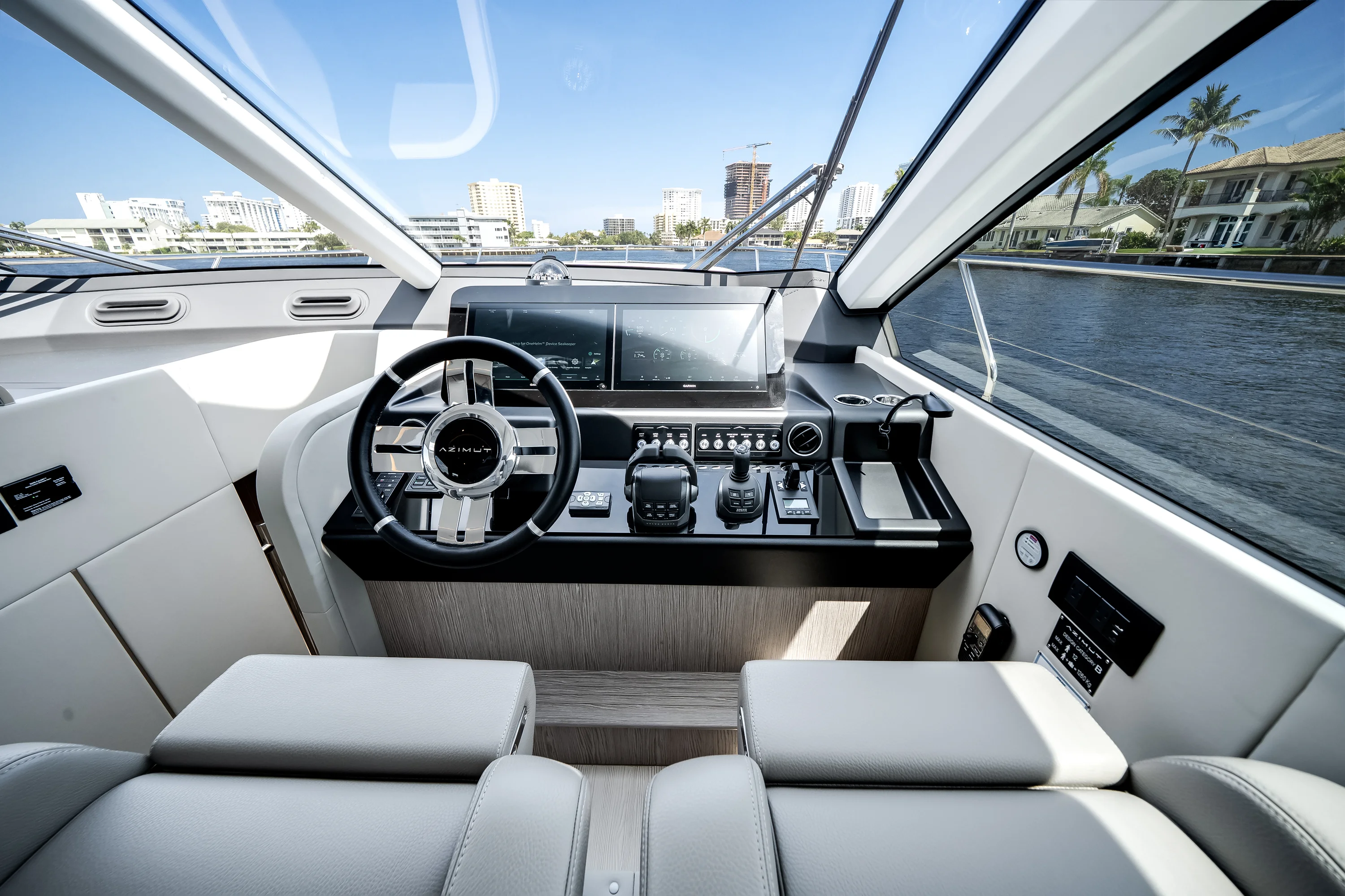 2026 Azimut Fly 53 Image Thumbnail #28