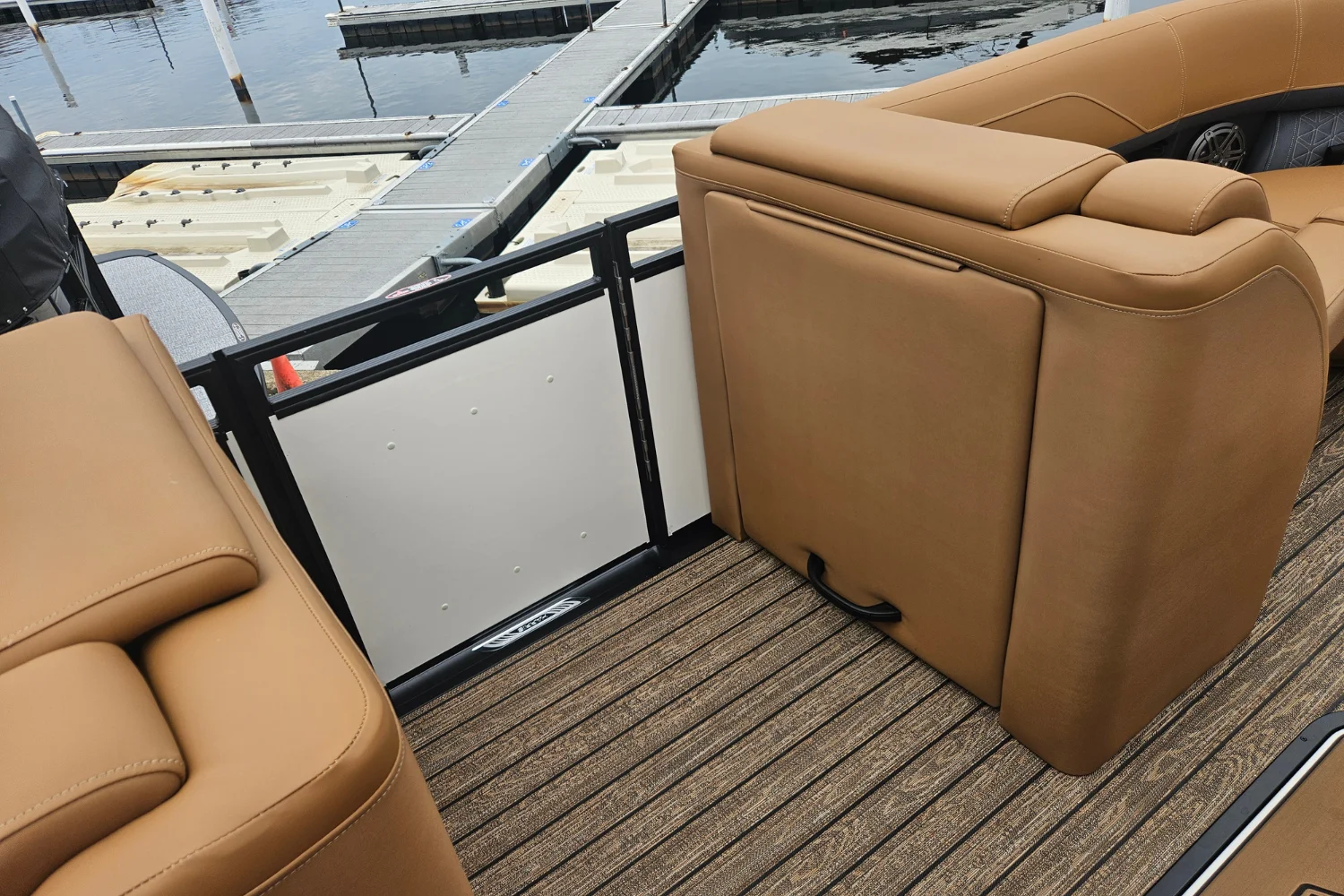 2026 Harris SOLSTICE 230 Image Thumbnail #11