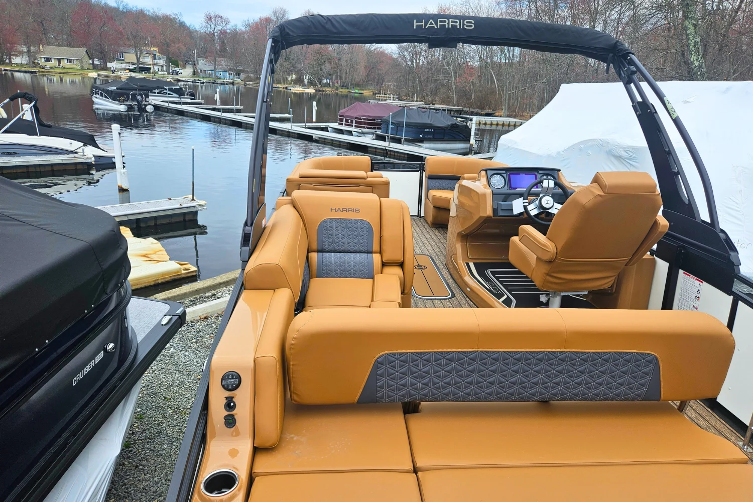 2026 Harris SOLSTICE 230 Image Thumbnail #9