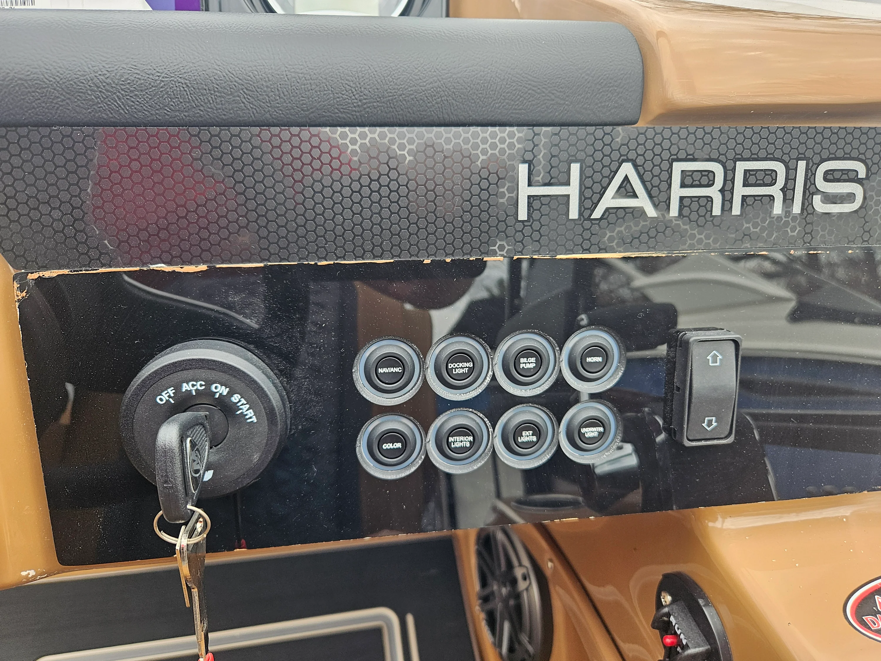 2026 Harris SOLSTICE 230 Image Thumbnail #14