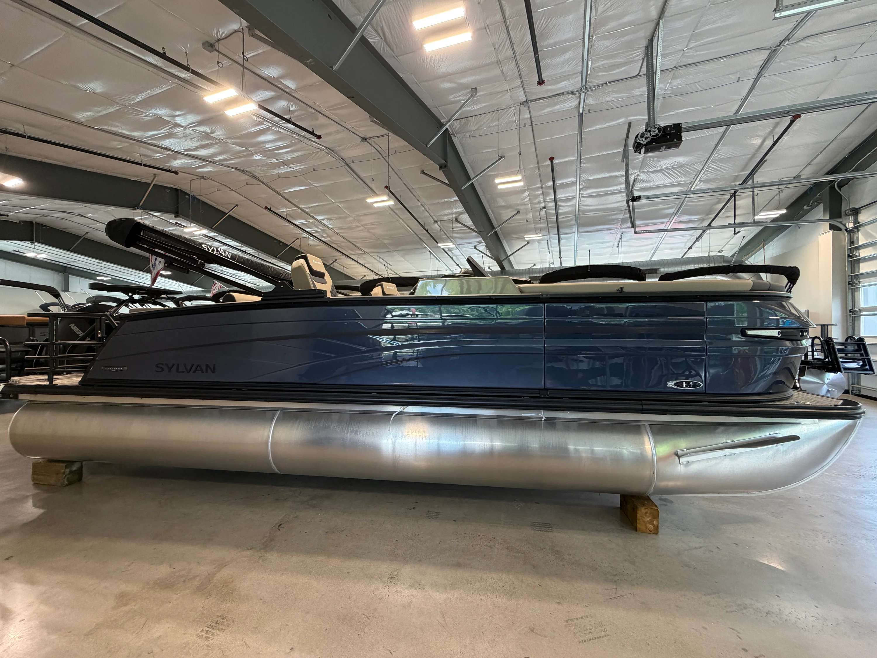 2026 Sylvan L-3 ULZ Image Thumbnail #0