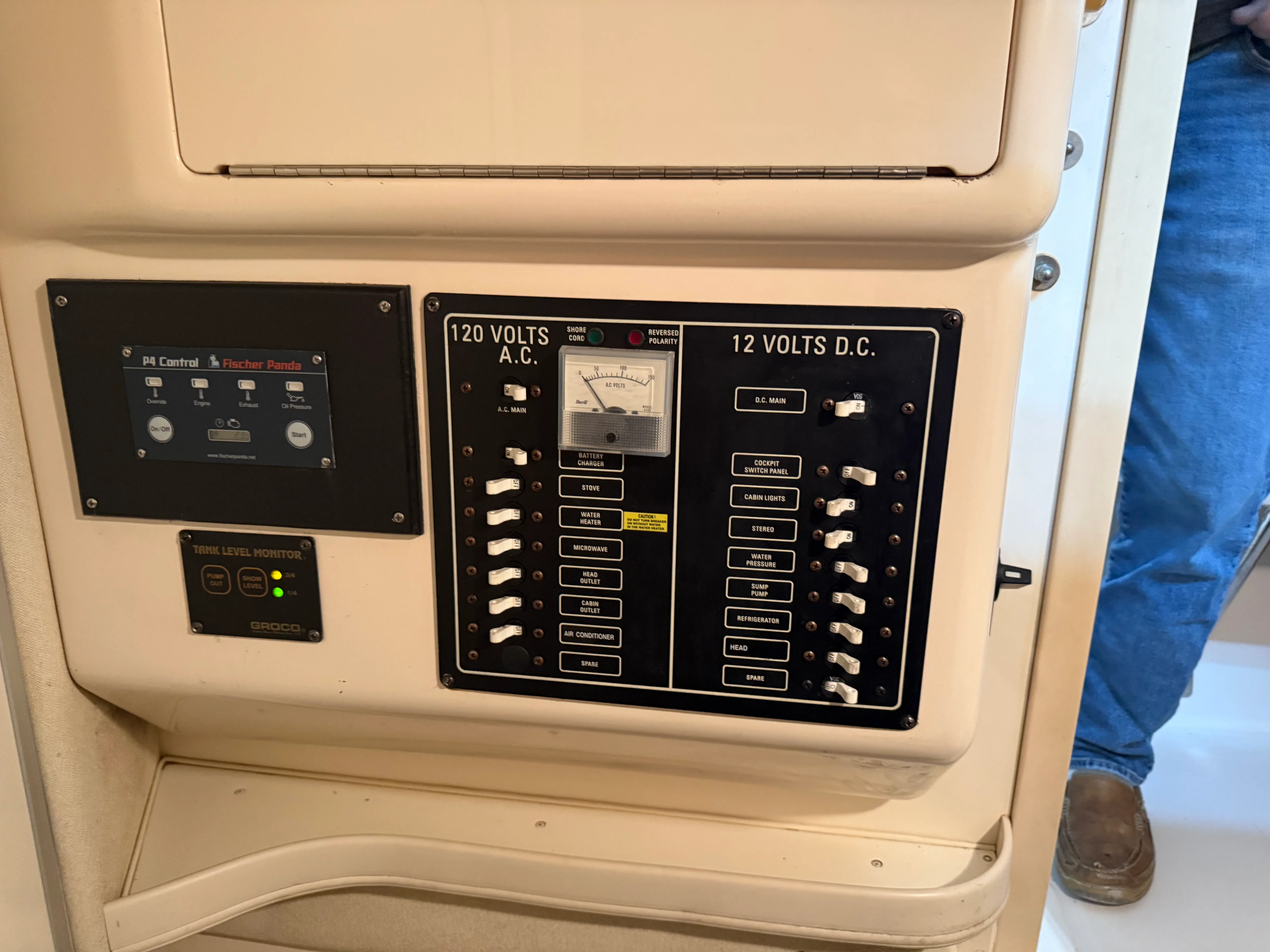 2002 Grady-White Marlin 300 Image Thumbnail #27