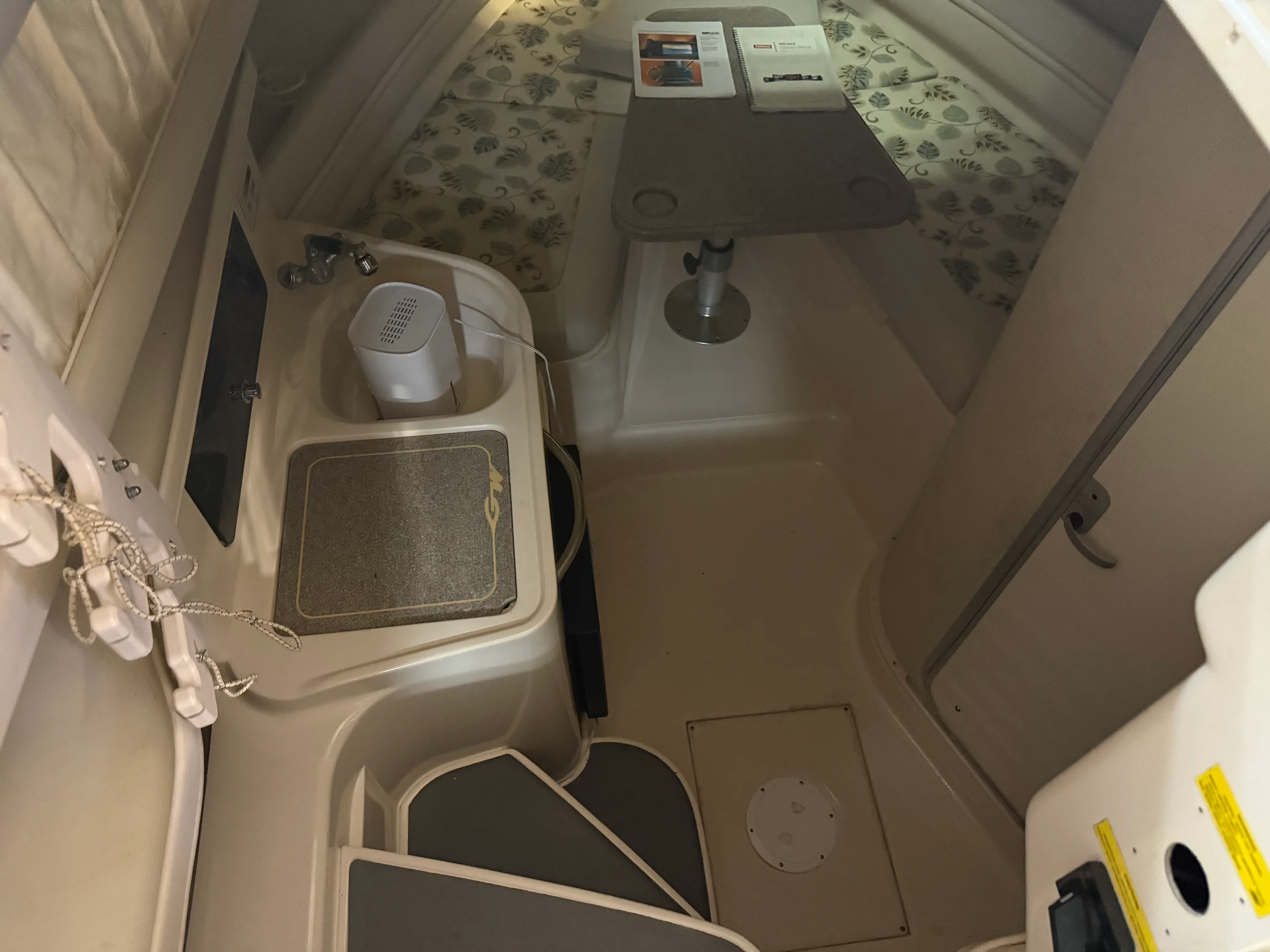 2002 Grady-White Marlin 300 Image Thumbnail #17