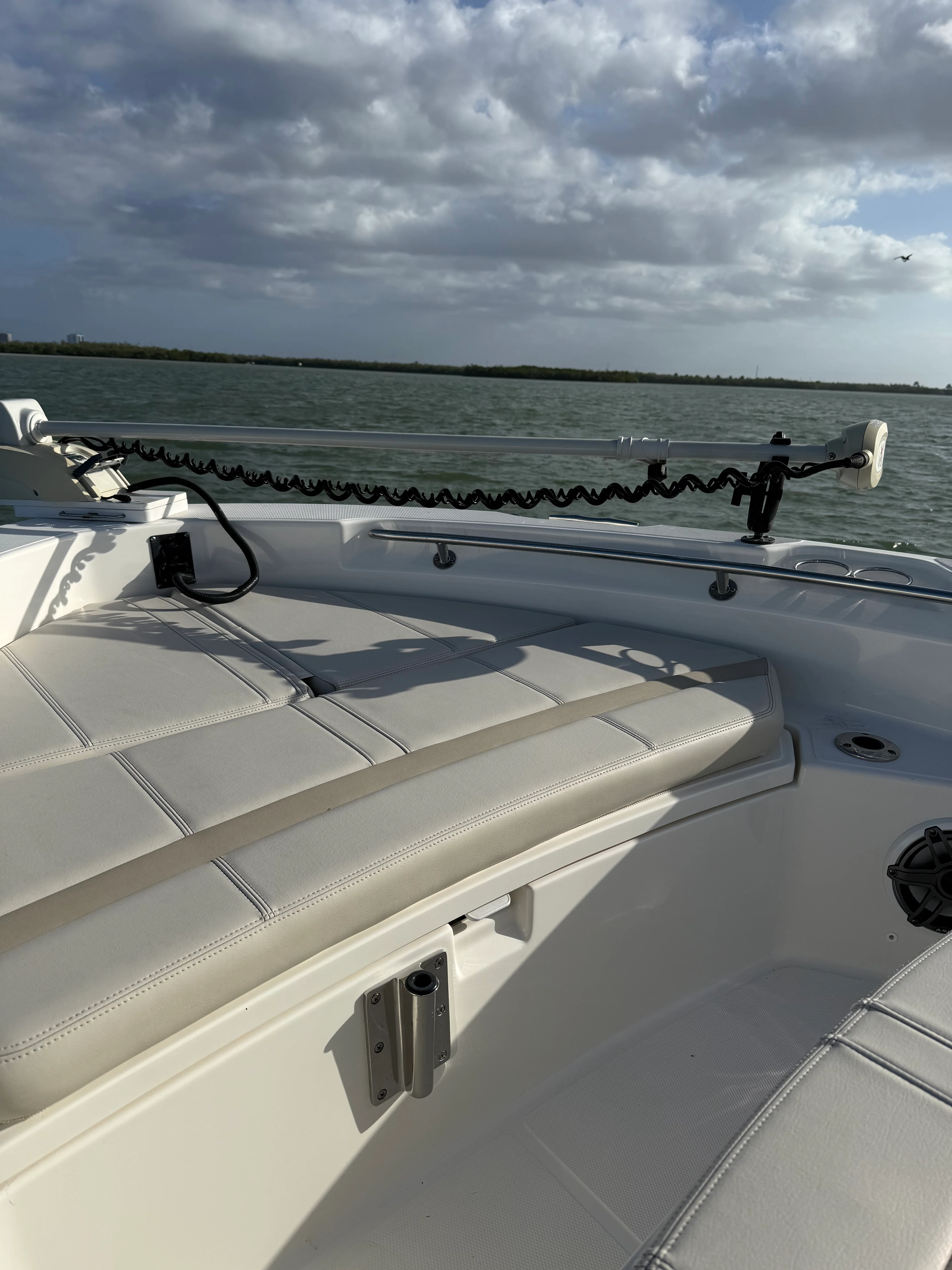 2023 Boston Whaler 220 DAUNTLESS Image Thumbnail #20