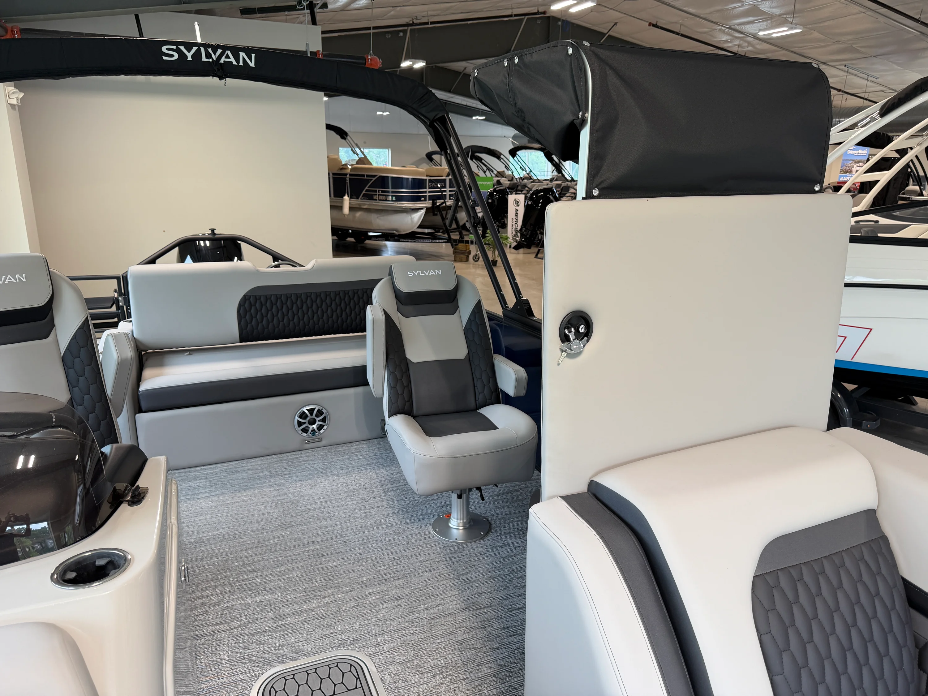 2026 Sylvan L-3 ULZ Image Thumbnail #20