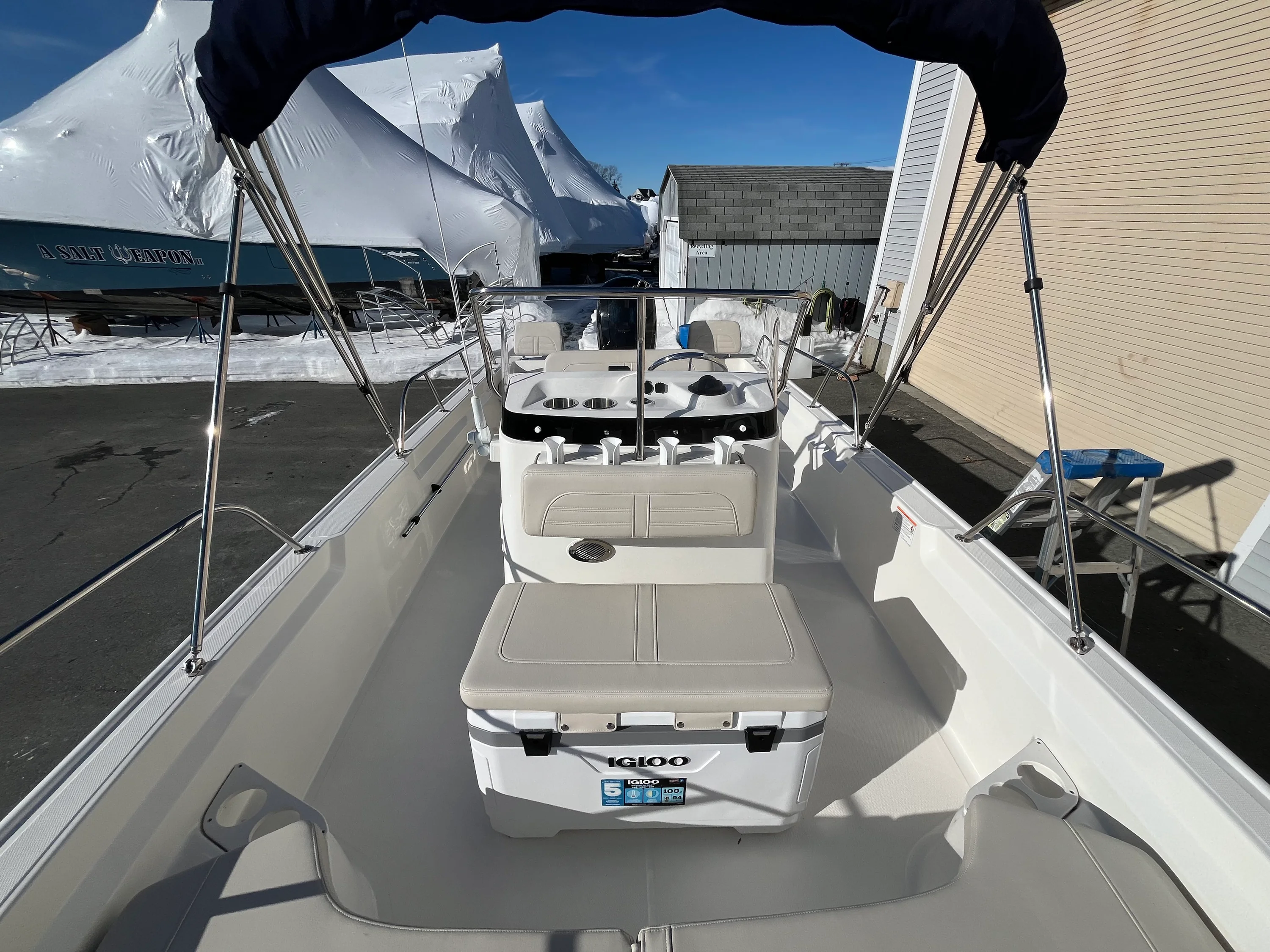 2025 Boston Whaler 190 Montauk Image Thumbnail #18