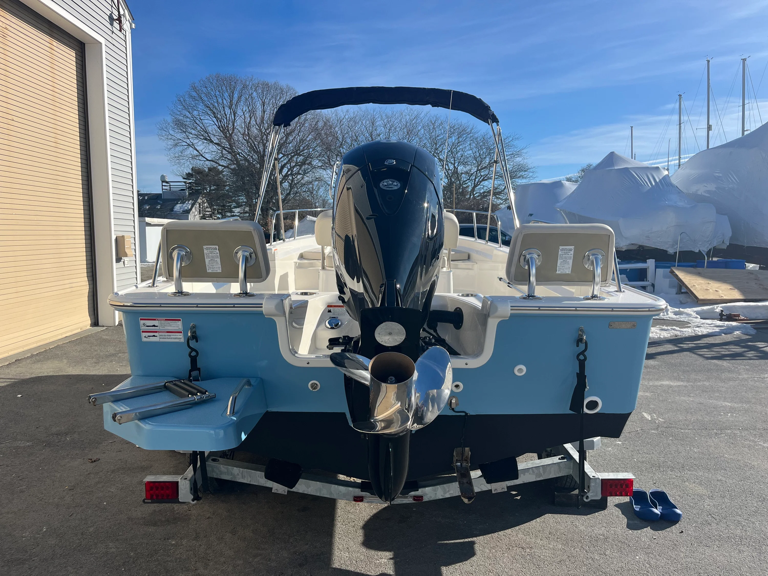 2025 Boston Whaler 190 Montauk Image Thumbnail #1