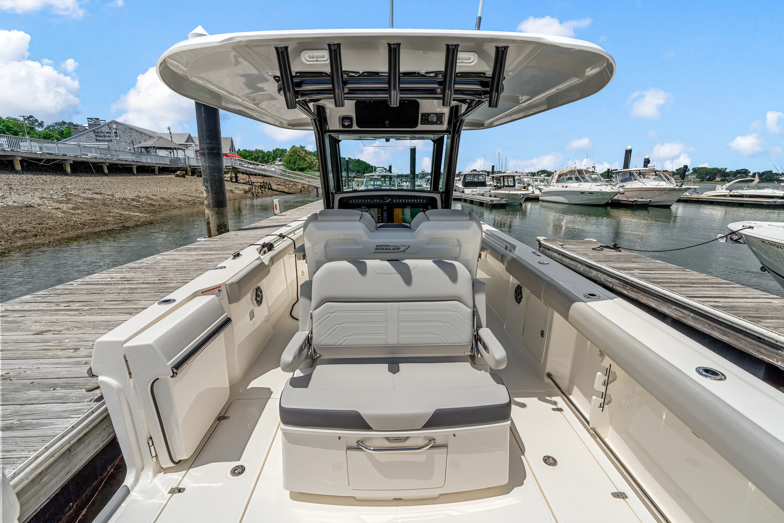 2026 Boston Whaler 330 Outrage Image Thumbnail #12