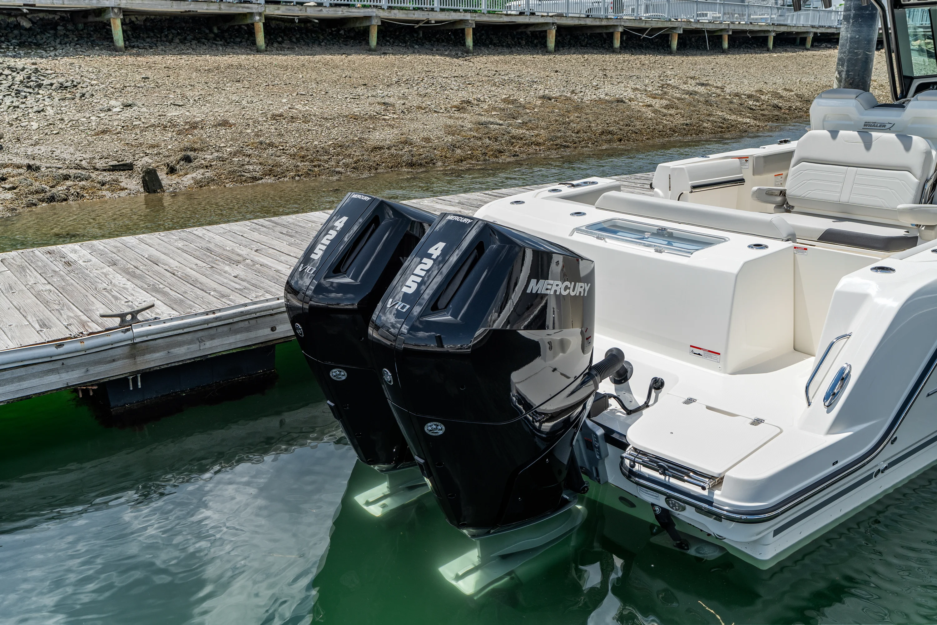 2026 Boston Whaler 330 Outrage Image Thumbnail #7