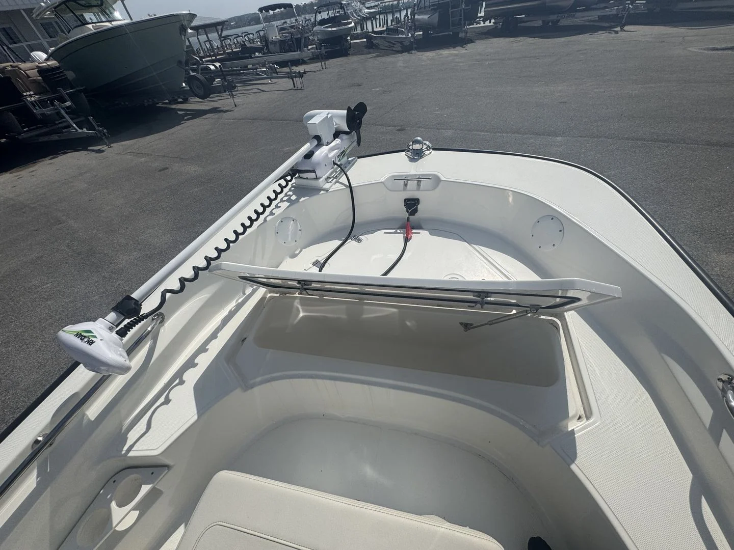 2024 Boston Whaler 170 Montauk Image Thumbnail #12