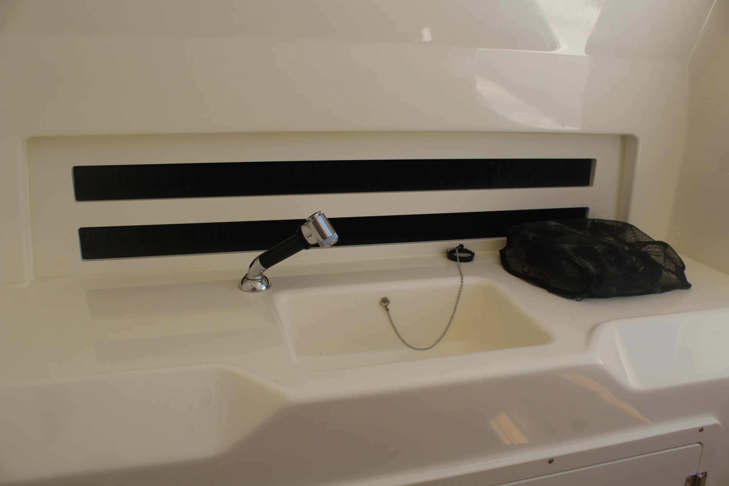 2026 Boston Whaler 330 Outrage Image Thumbnail #27
