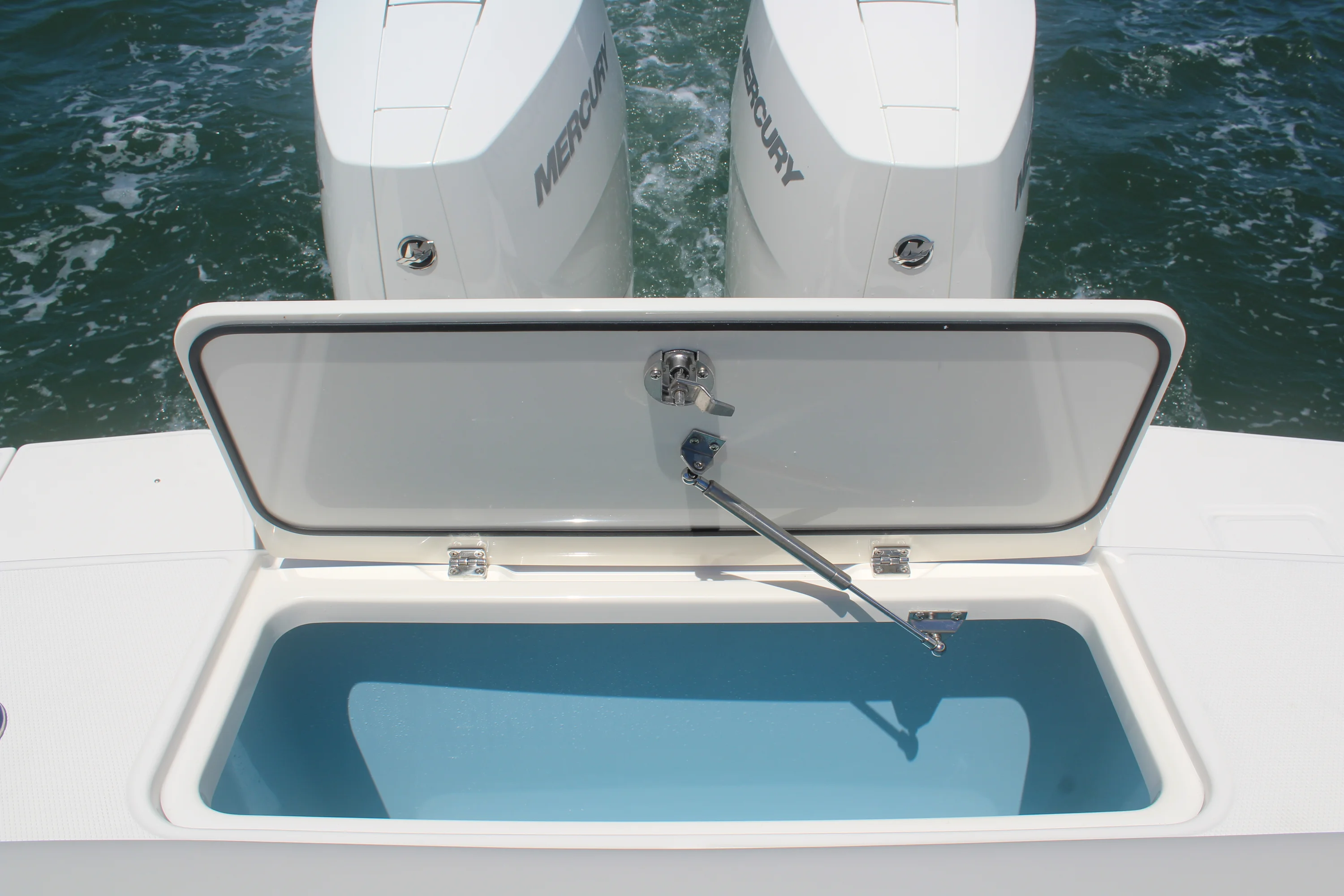 2026 Boston Whaler 330 Outrage Image Thumbnail #11