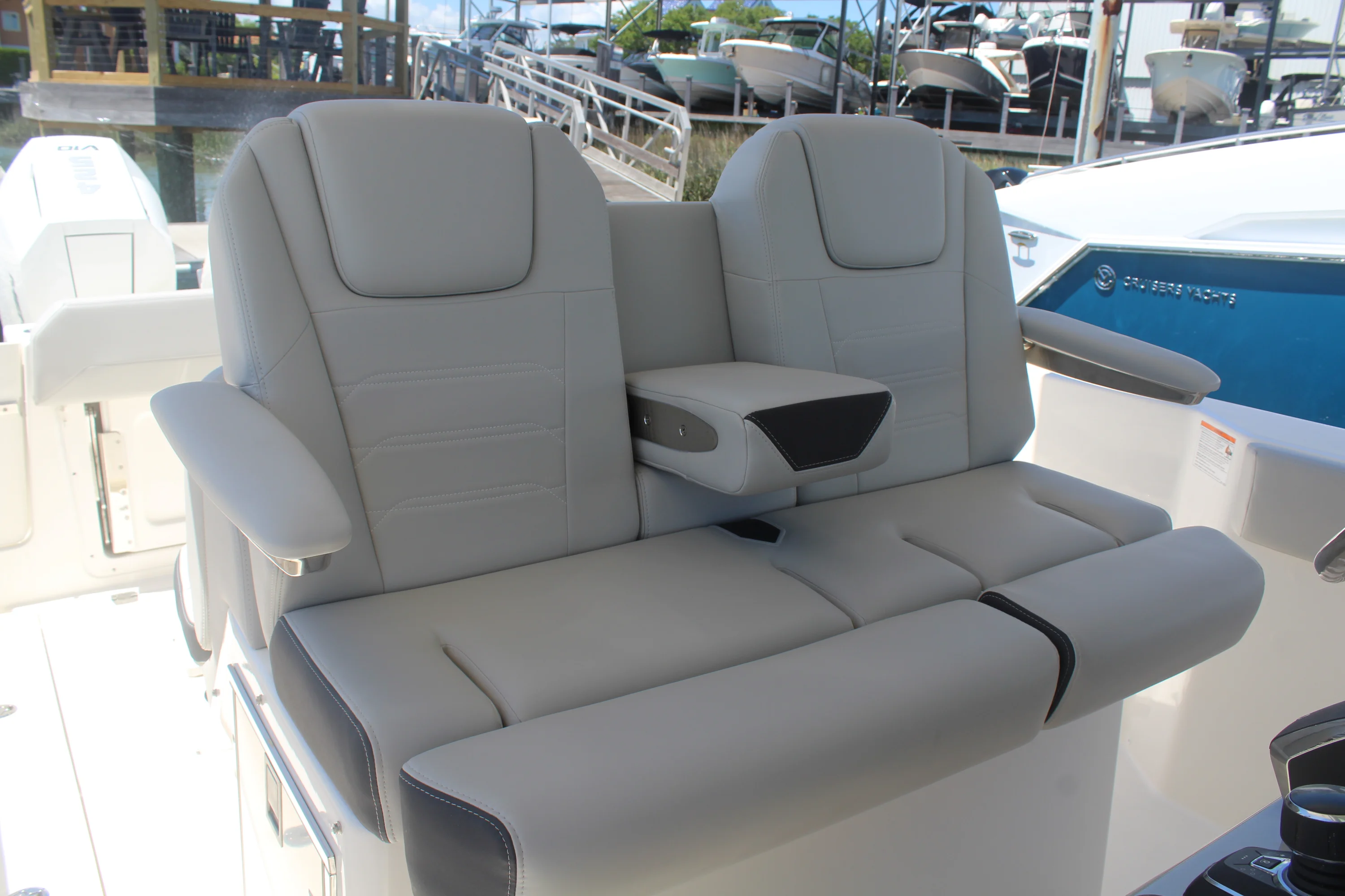 2026 Boston Whaler 330 Outrage Image Thumbnail #21