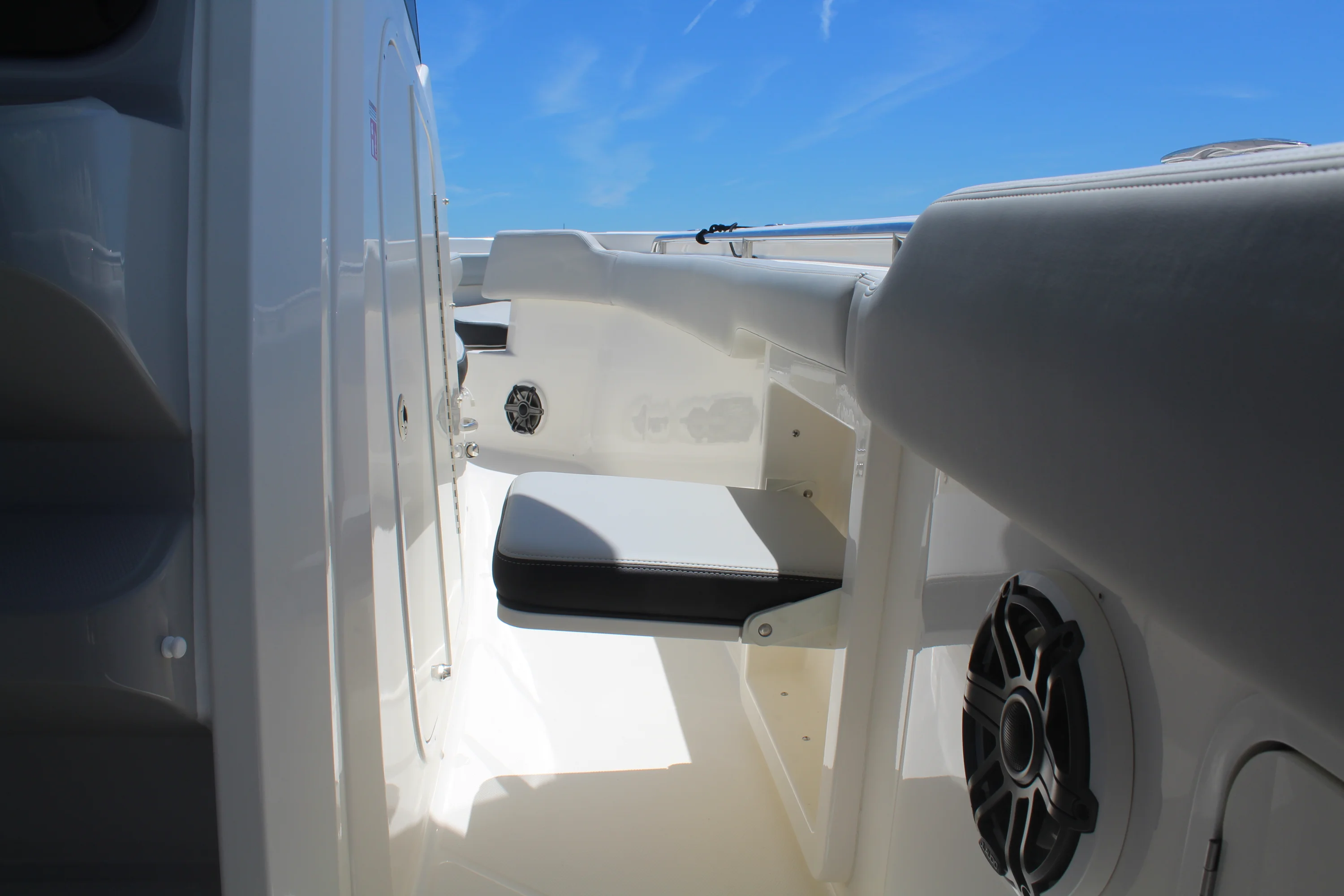 2026 Boston Whaler 330 Outrage Image Thumbnail #25