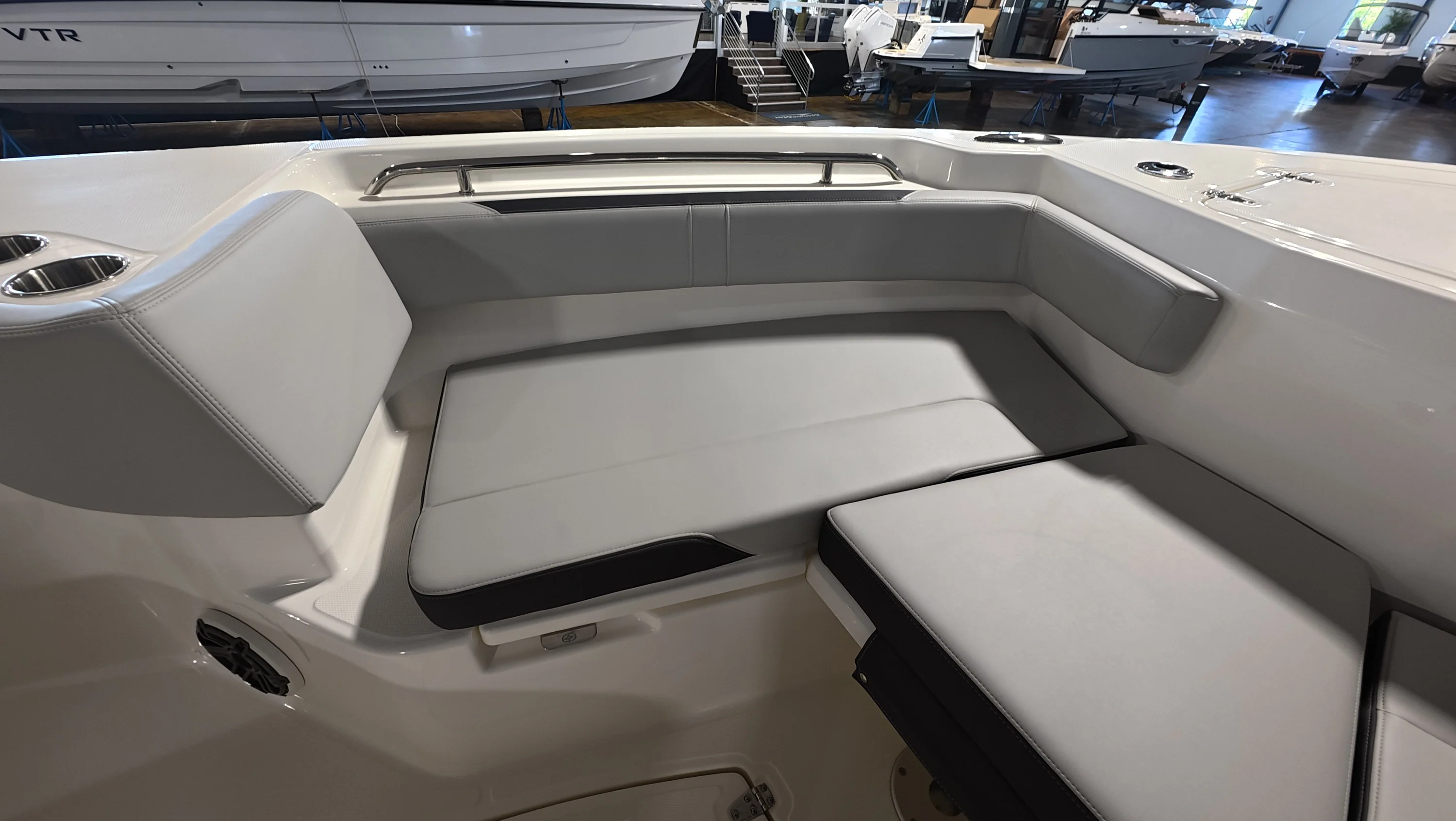 2026 Boston Whaler 330 Outrage Image Thumbnail #19
