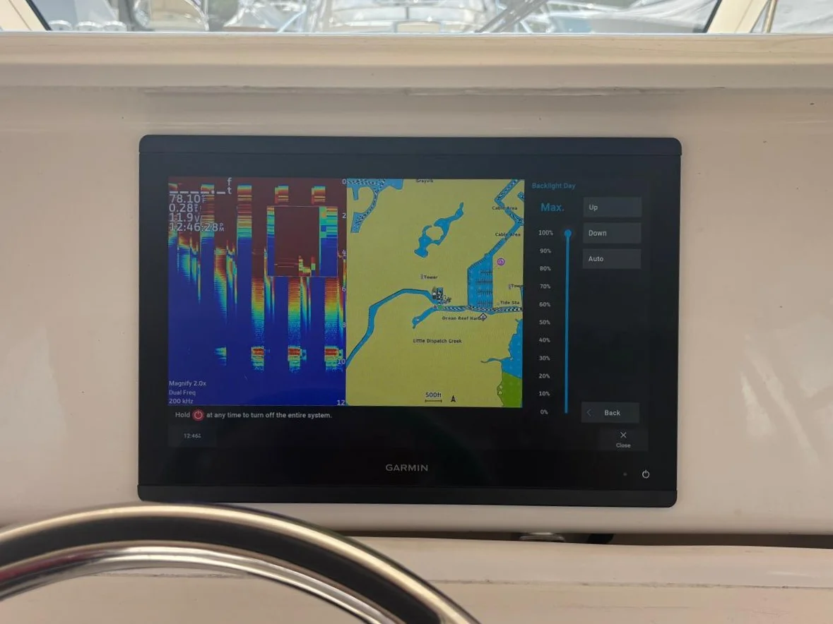 2023 Grady-White 330 EXPRESS Image Thumbnail #11