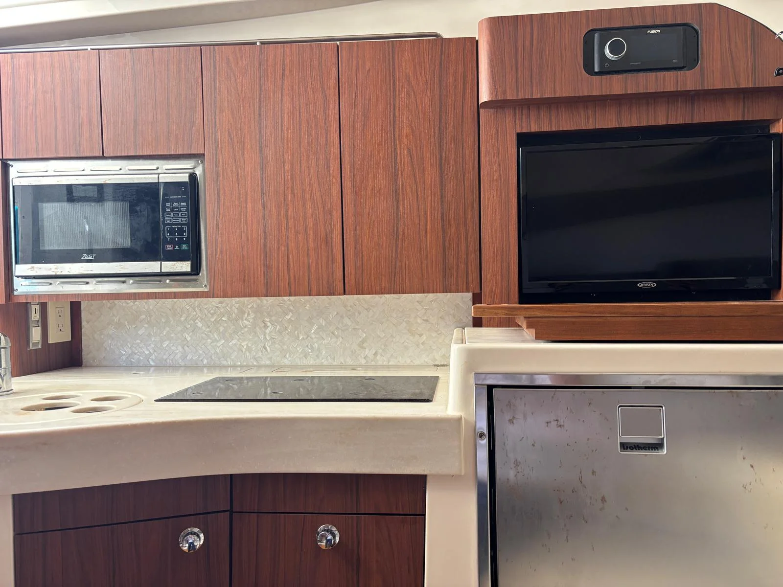 2023 Grady-White 330 EXPRESS Image Thumbnail #20