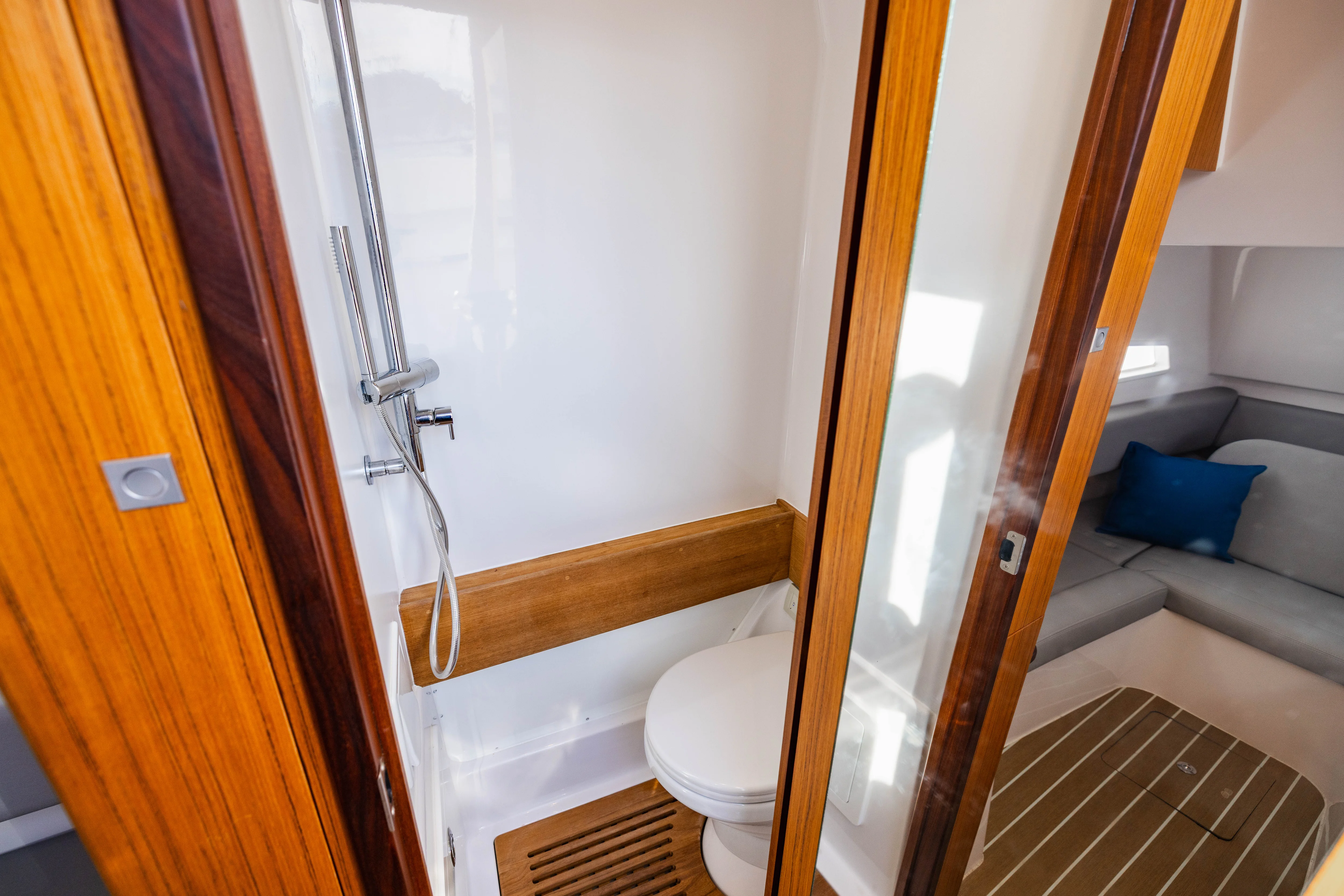 2023 Jupiter 40 Image Thumbnail #21