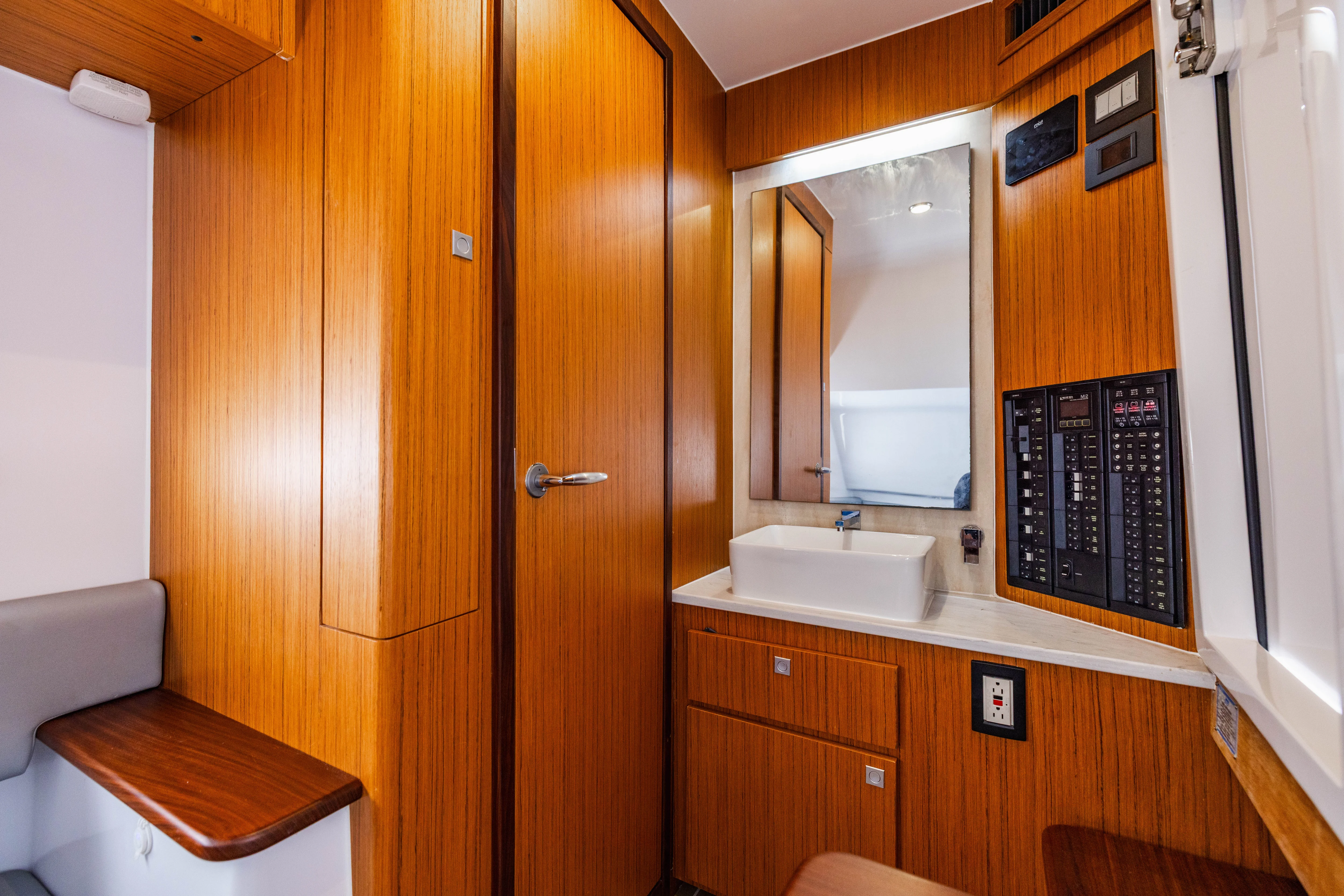 2023 Jupiter 40 Image Thumbnail #19