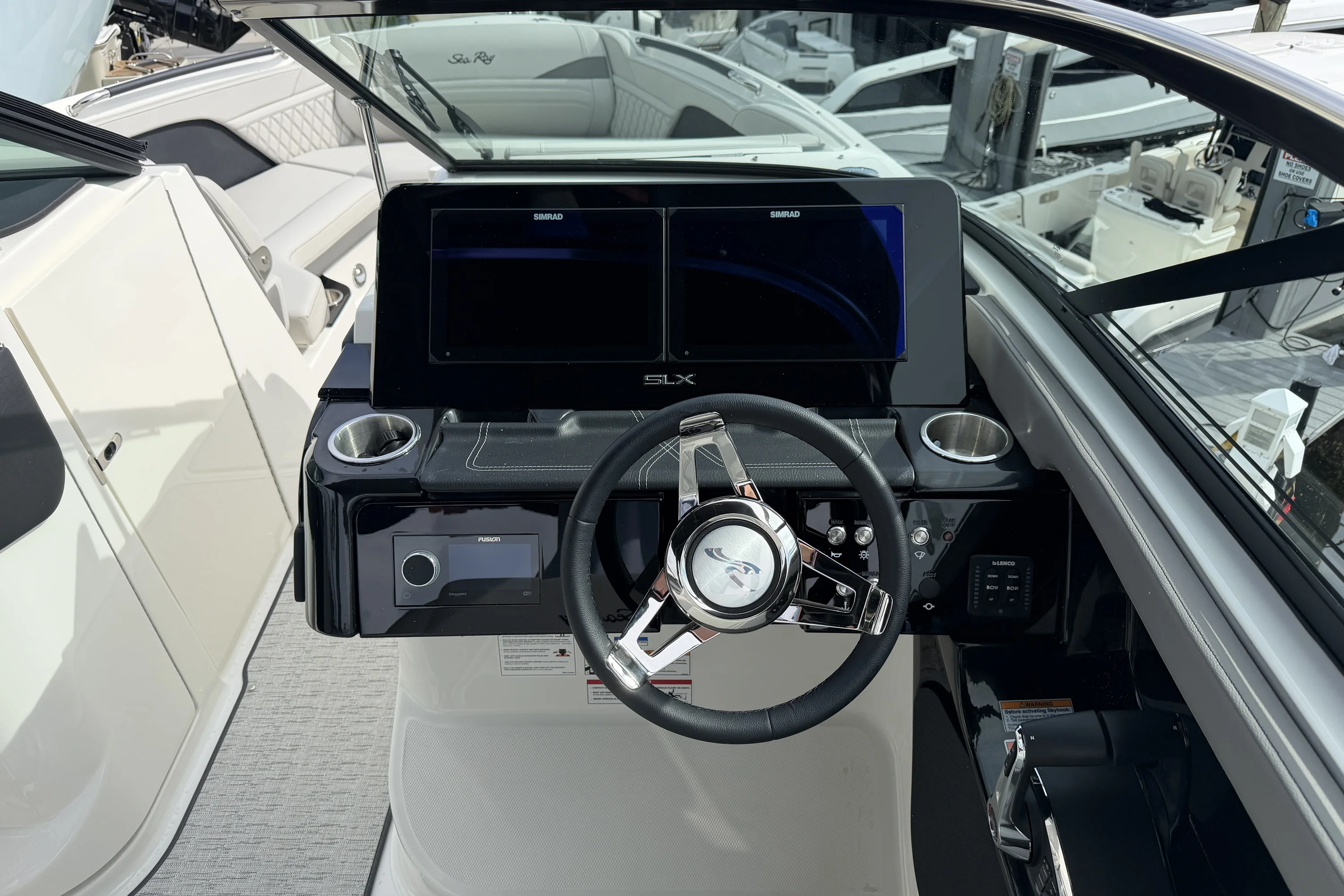 2026 Sea Ray SLX 280 Outboard Image Thumbnail #20