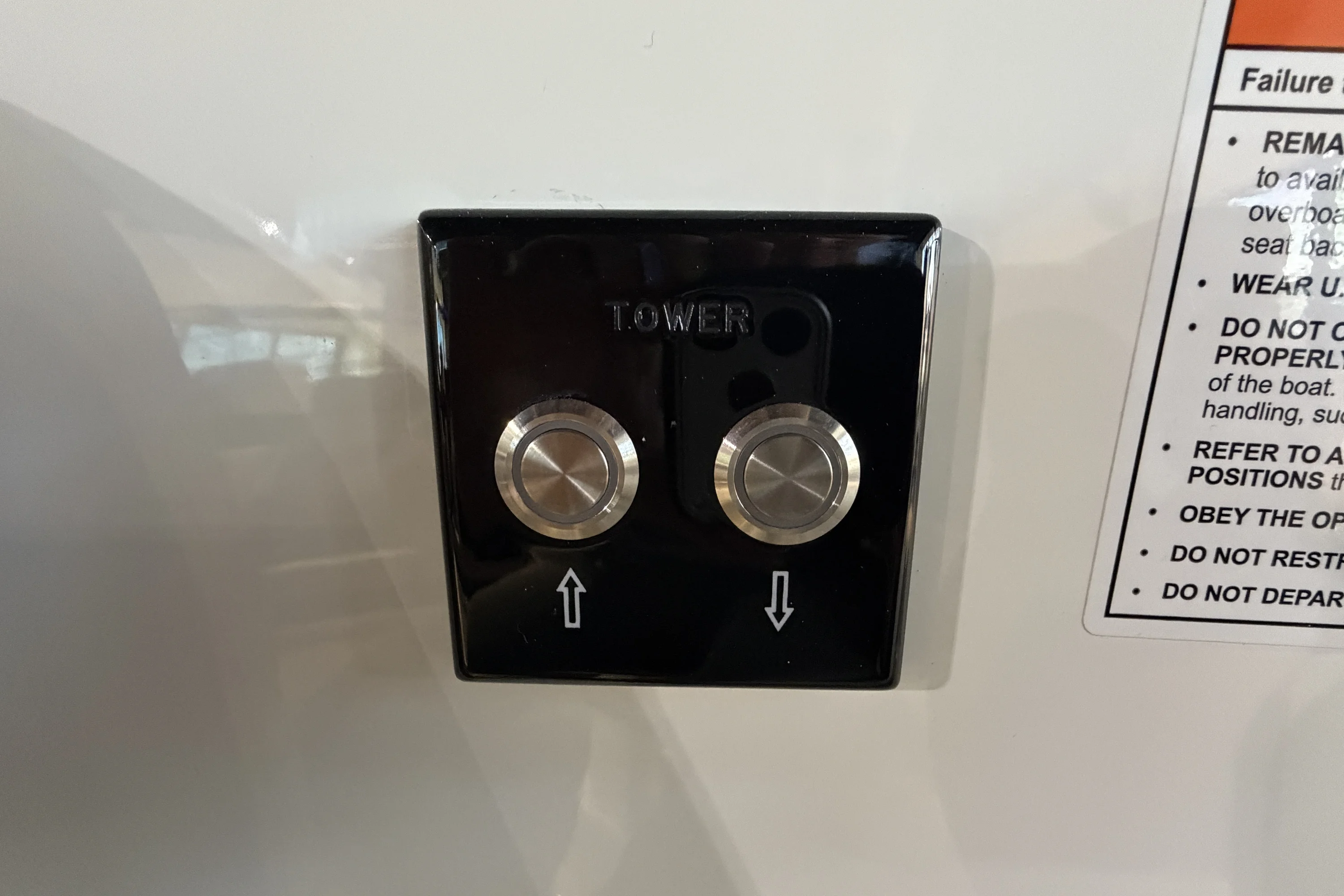 2026 Sea Ray SLX 260 Outboard Image Thumbnail #10