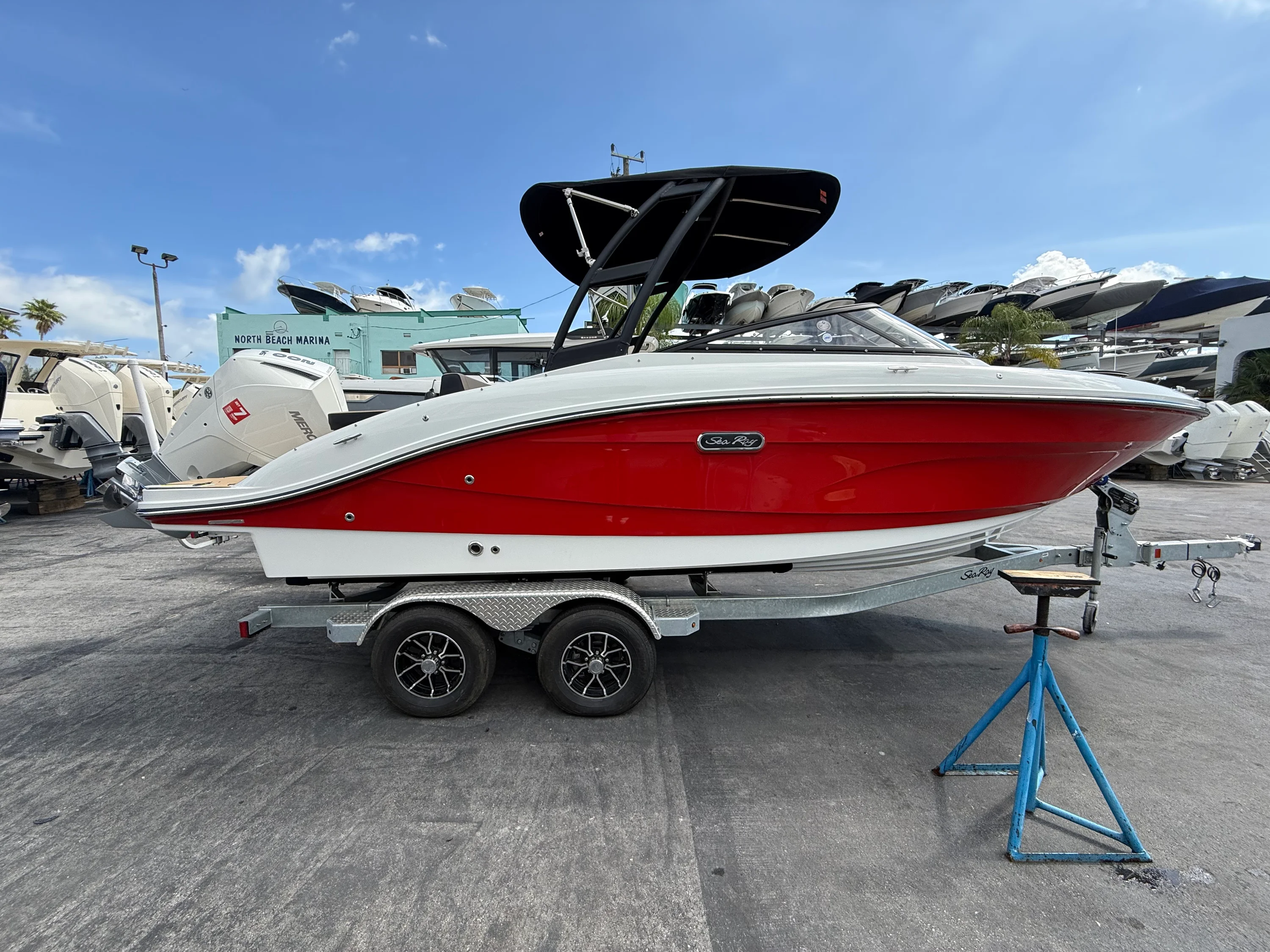 2026 Sea Ray SPX 210 Outboard Image Thumbnail #0