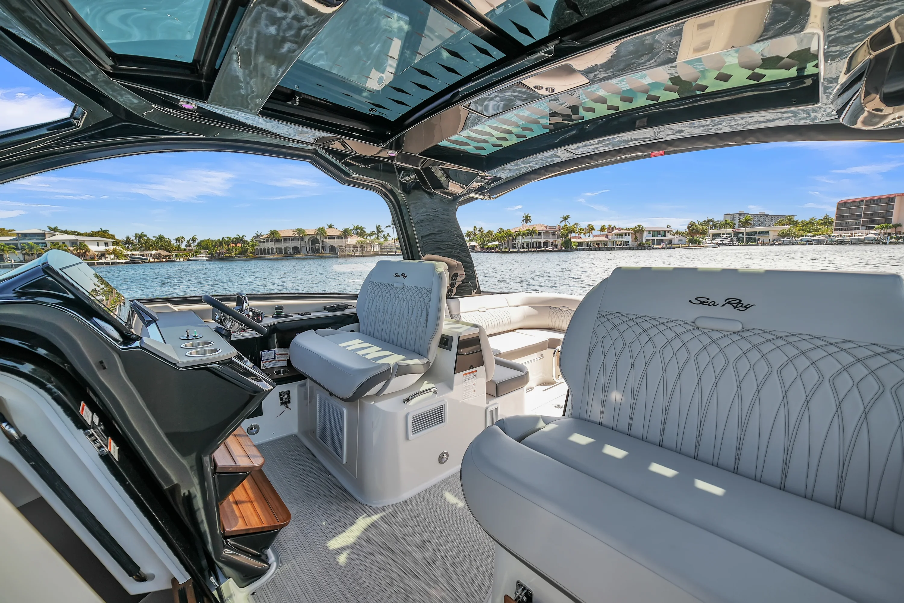2026 Sea Ray Sundancer 370 Outboard Image Thumbnail #33