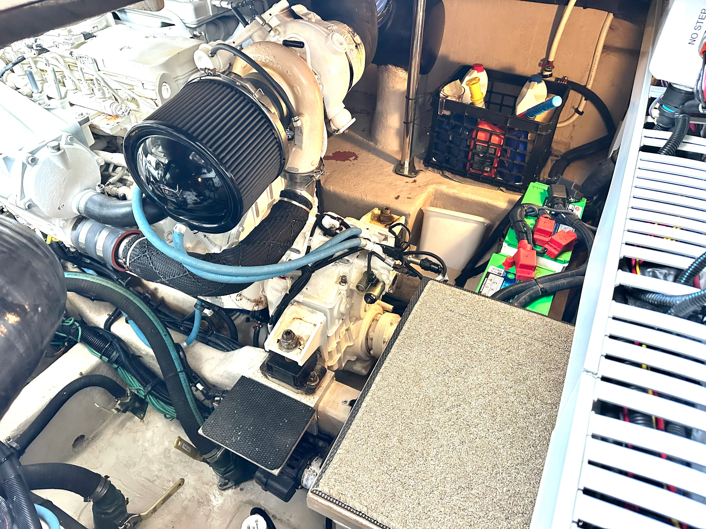 2016 Sea Ray 400 SUNDANCER Image Thumbnail #39