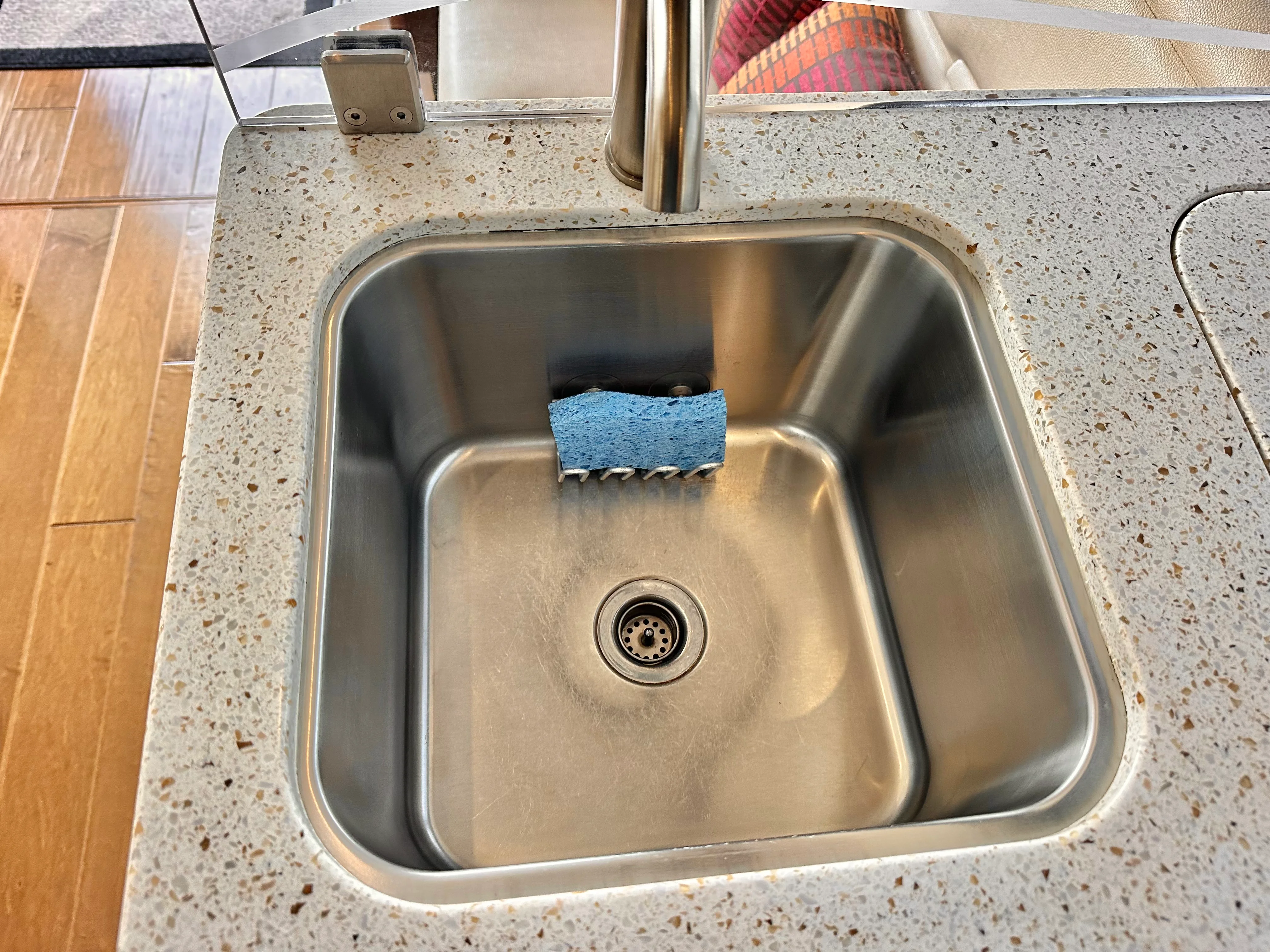 2016 Sea Ray 400 SUNDANCER Image Thumbnail #15