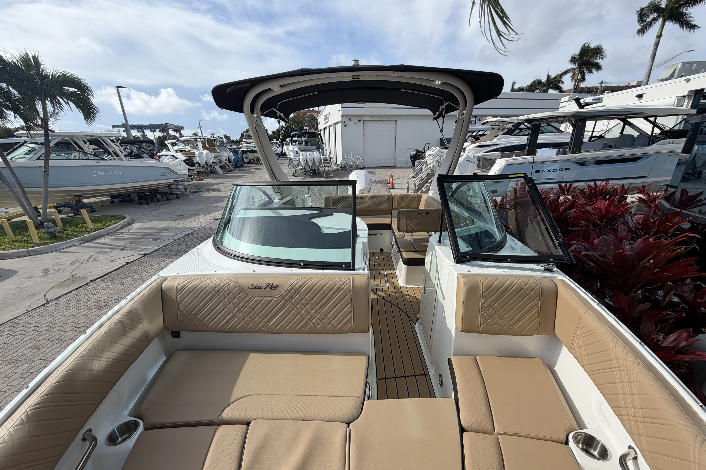 2026 Sea Ray SDX 230 Outboard Image Thumbnail #24