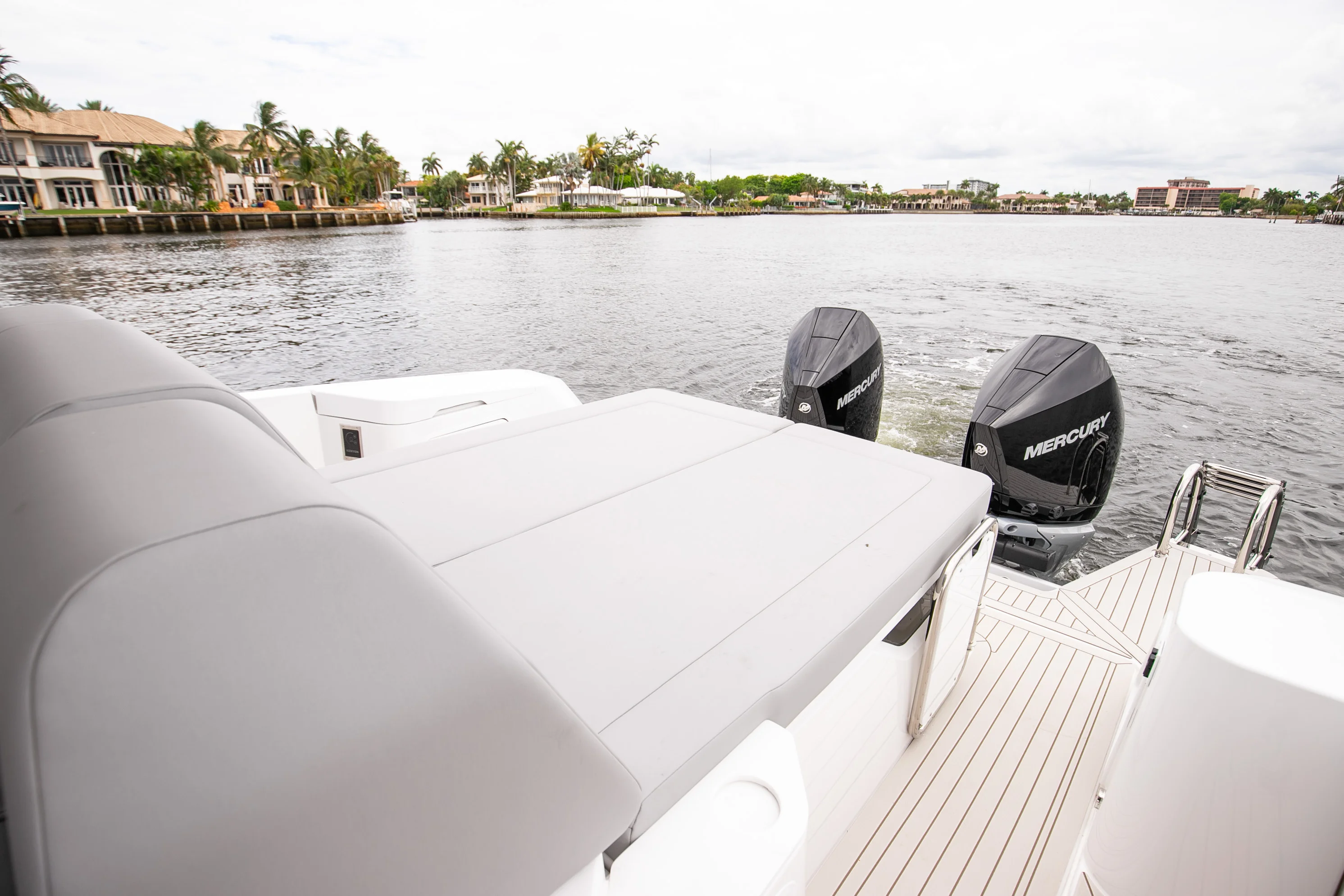 2026 Cruisers Yachts 38 VTR Image Thumbnail #33
